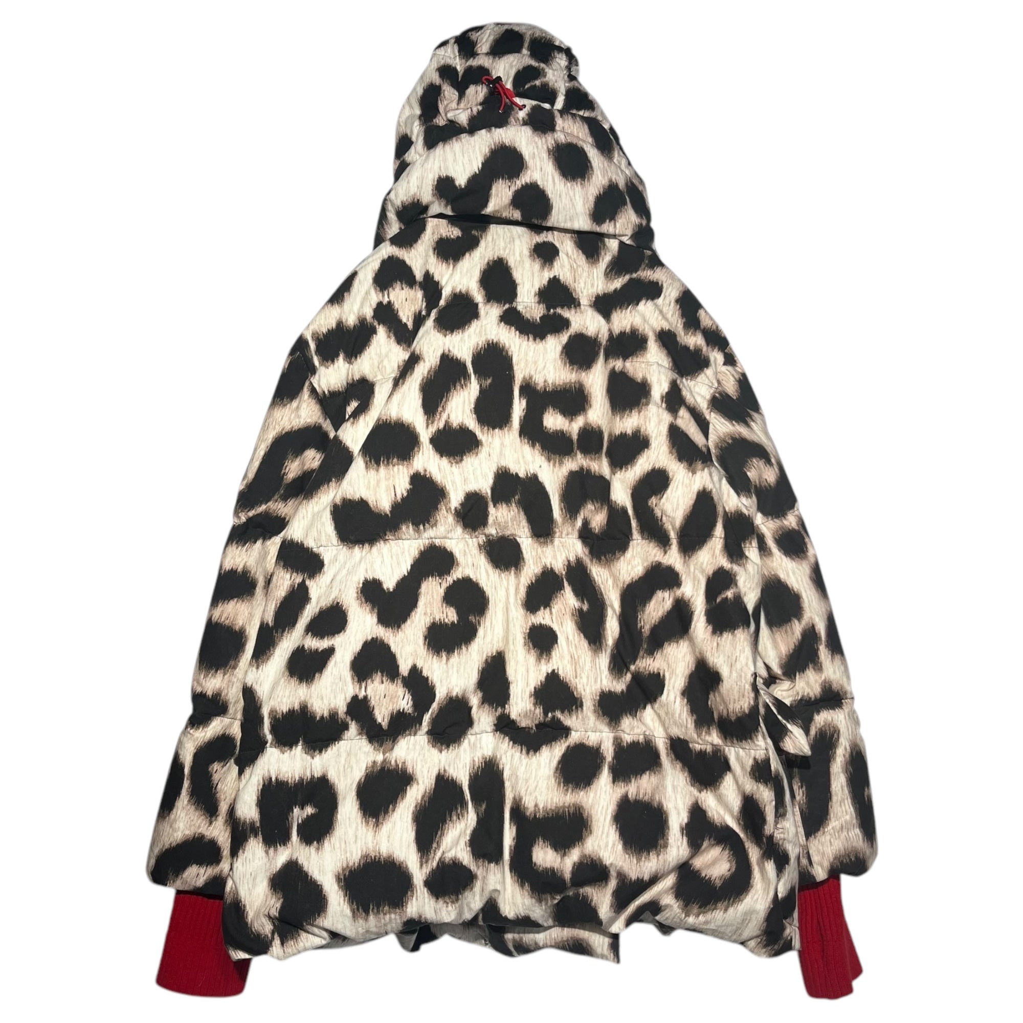 Vivienne Westwood RED LABEL × NANGA(ヴィヴィアンウエストウッドレッドレーベル × ナンガ) white leopard drift hoodie ホワイト レオパード ドリフト パーカー ダウン ジャケット コート 16-13-602002 00(FREE) ベージュ×ブラック 国内参考定価121,000円(税込)