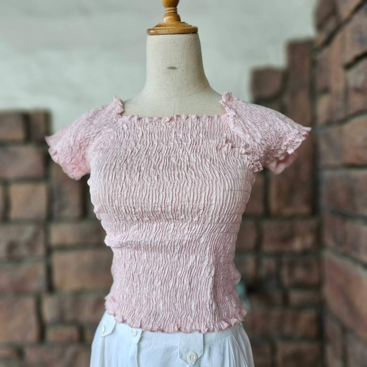 Euro vintage(ヨーロッパヴィンテージ) 80~90's pale pink floral smocking top 淡いペールピンクな花柄スモッキングシャーリングブラウス (S~M程度) ピンク