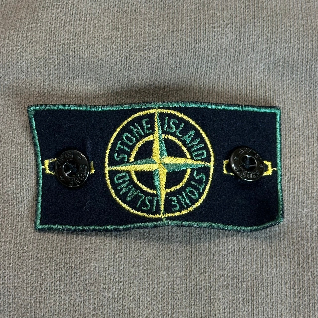 STONE ISLAND(ストーンアイランド) 98AW Half-Zip & Button Sweatshirt Pullover Shirt ハーフジップ＆ボタン スウェット プルオーバー シャツ 29156E43 L ベージュ 90's 90年代 アーカイブ