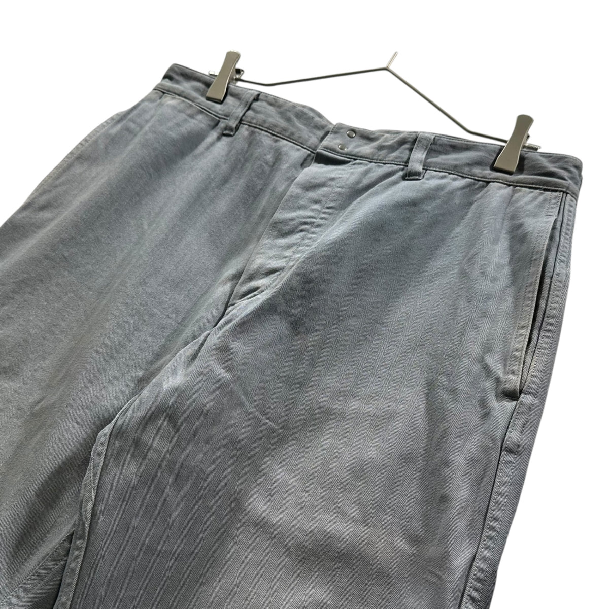 VISVIM(ビズビム/ヴィズヴィム) 2017SS Hook-Button Herringbone Straight Chino Pants フック ボタン ヘリンボーン ストレート チノ パンツ 0117205008009 2 グレー