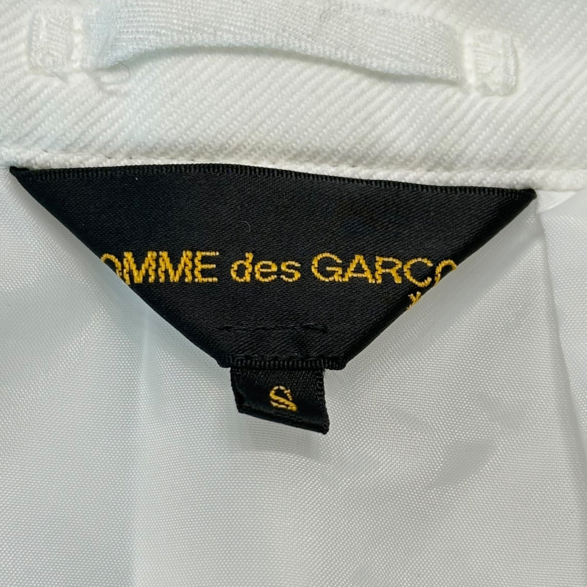 COMME des GARCONS(コムデギャルソン) 23SS Polyester Product Processing Deformation Cut-off Over Jacket ポリエステル 製品加工 変形 カットオフ オーバー ジャケット GK-J029 S ホワイト AD2022 テーラード
