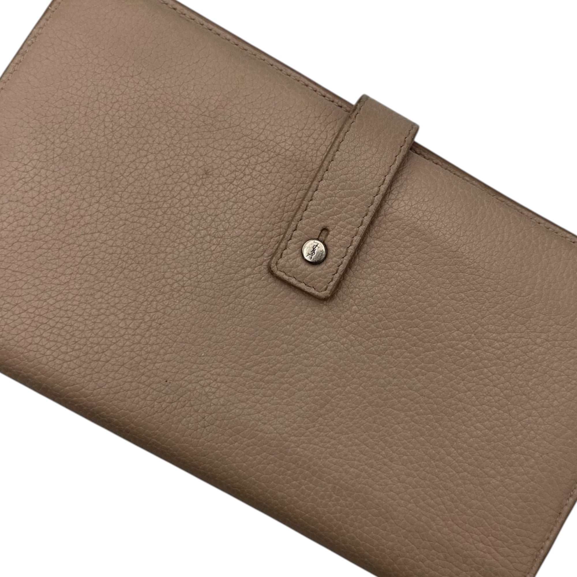 YVES SAINT LAURENT(イヴサンローラン) Sac de Jour Long Wallet サックドジュール ロング ウォレット ピンク 長財布