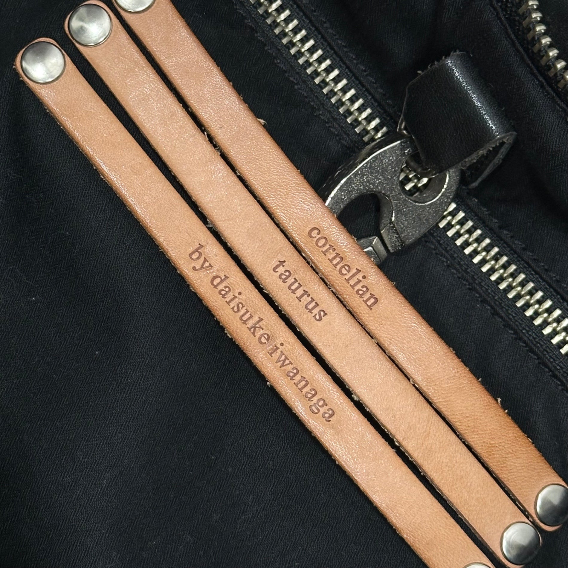 CORNELIAN TAURUS by daisuke iwanaga(コーネリアンタウラスバイダイスケイワナガ) 2WAY Combo Handle コンボ ハンドル ブラック ショルダー バッグ