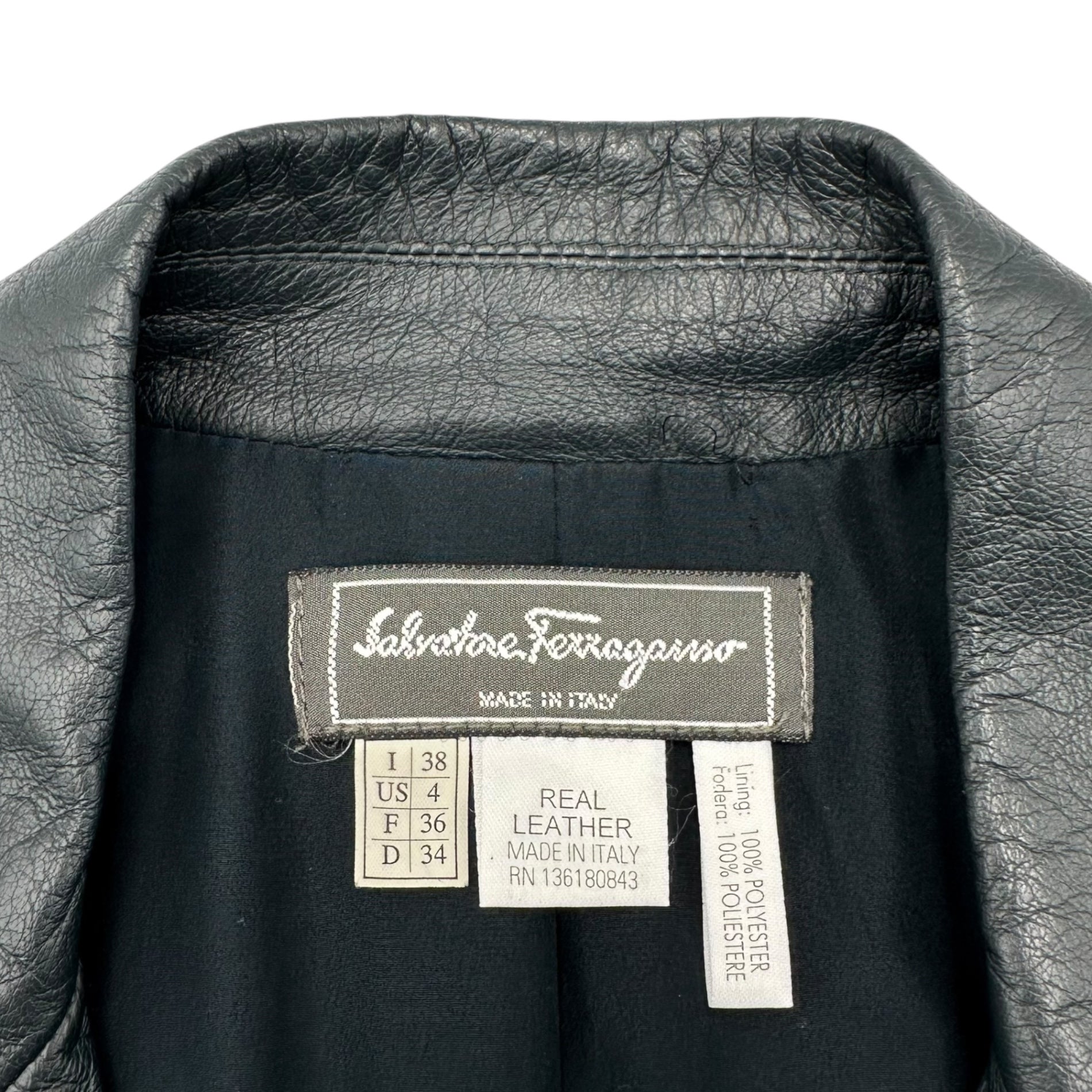 Salvatore Ferragamo(サルヴァトーレフェラガモ) Vintage Red Stitch