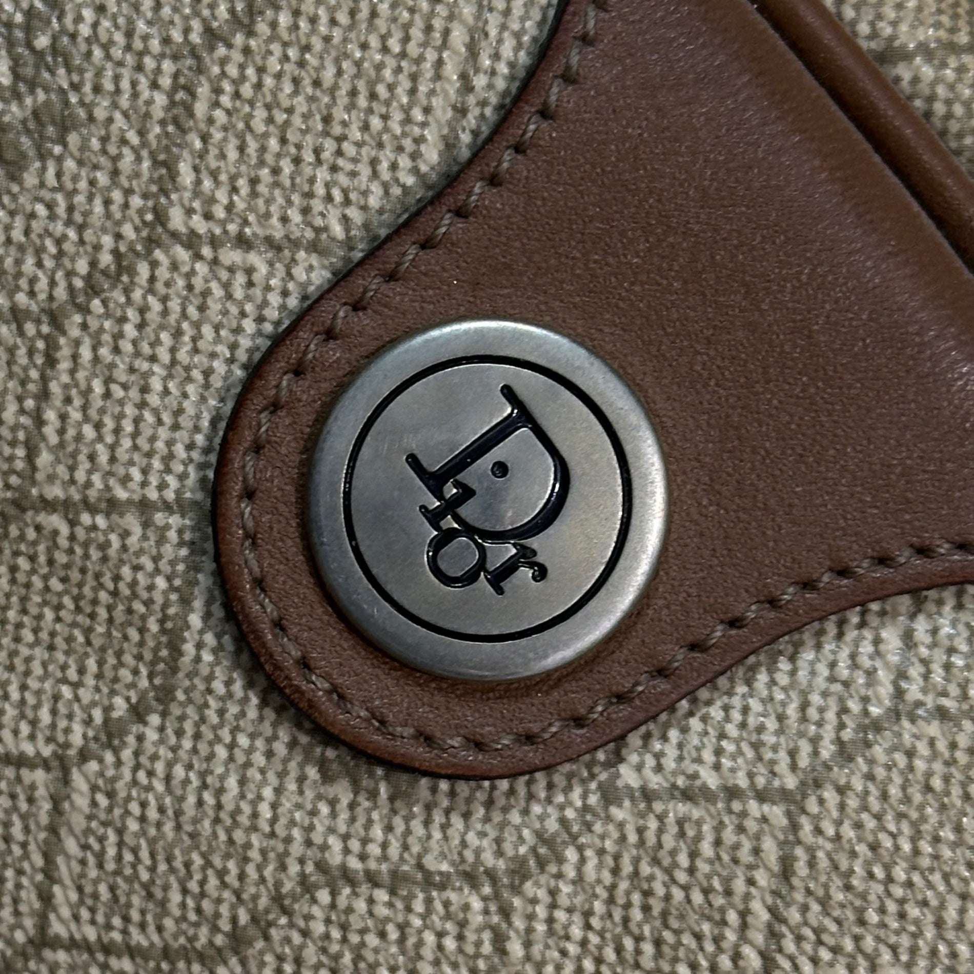 Christian Dior(クリスチャンディオール) 1970's Honeycomb Pattern PVC Shoulder Bag ハニカム柄 ショルダー バッグ ベージュ 70年代 ailee ジップ ヴィンテージ OLD