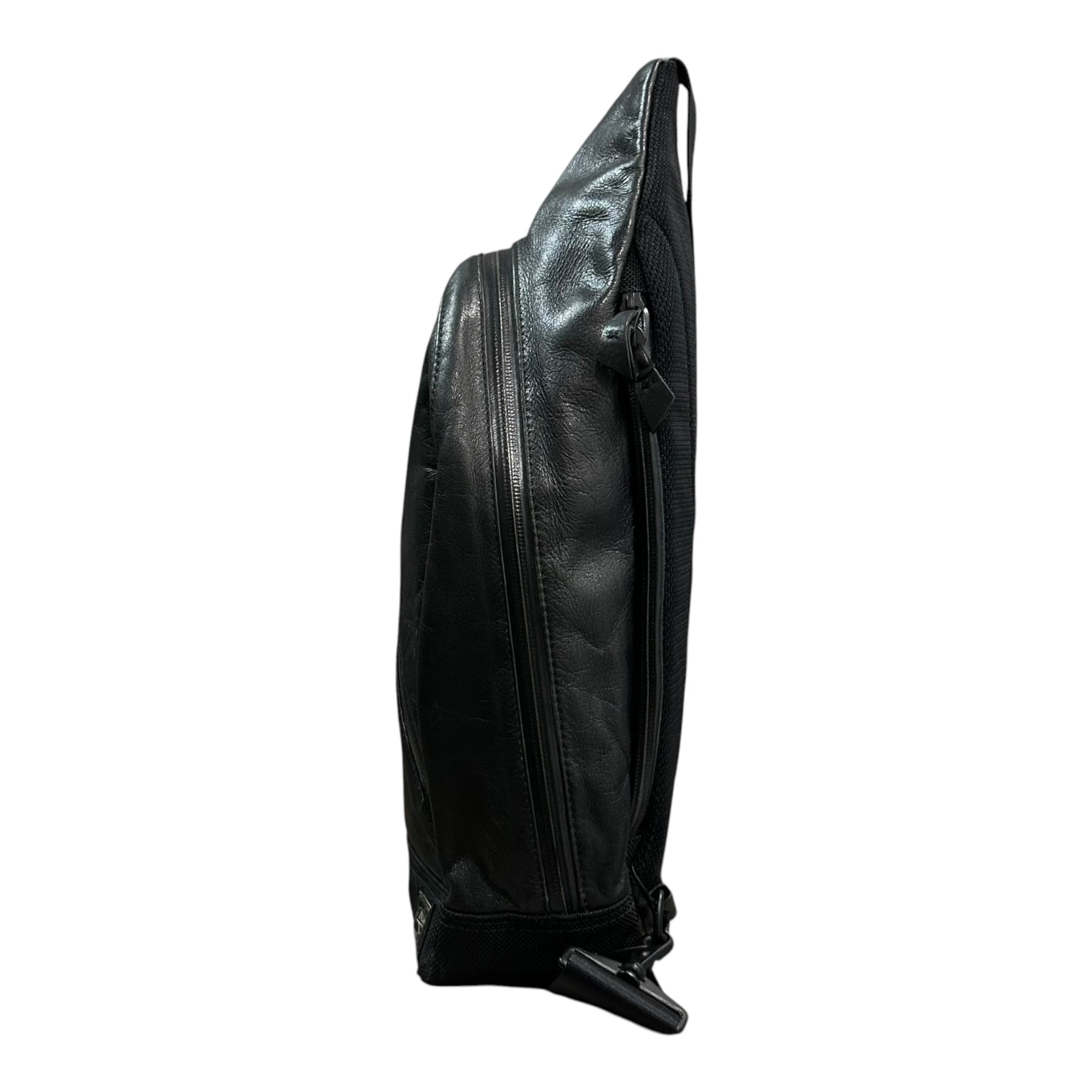 PORTER(ポーター) ZOOM LINE LEATHER BODY BAG ズーム ライン レザー ボディ バッグ ブラック
