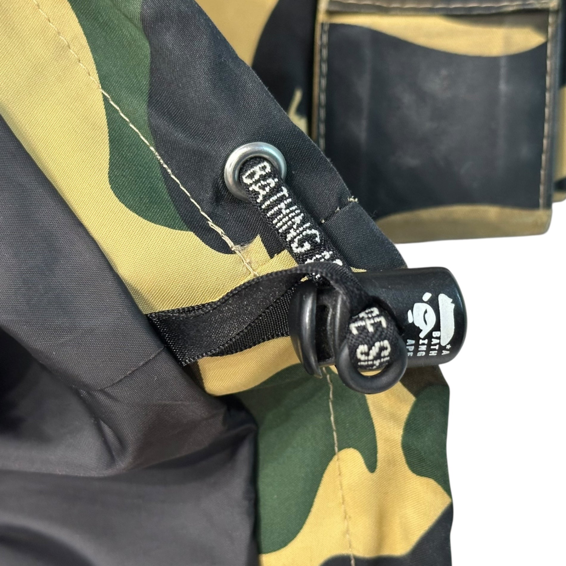 A BATHING APE(アベイシングエイプ) 00's 1ST CAMO SNOWBOARD JACKET ファーストカモ スノボード ジャケット スノボ M カーキ