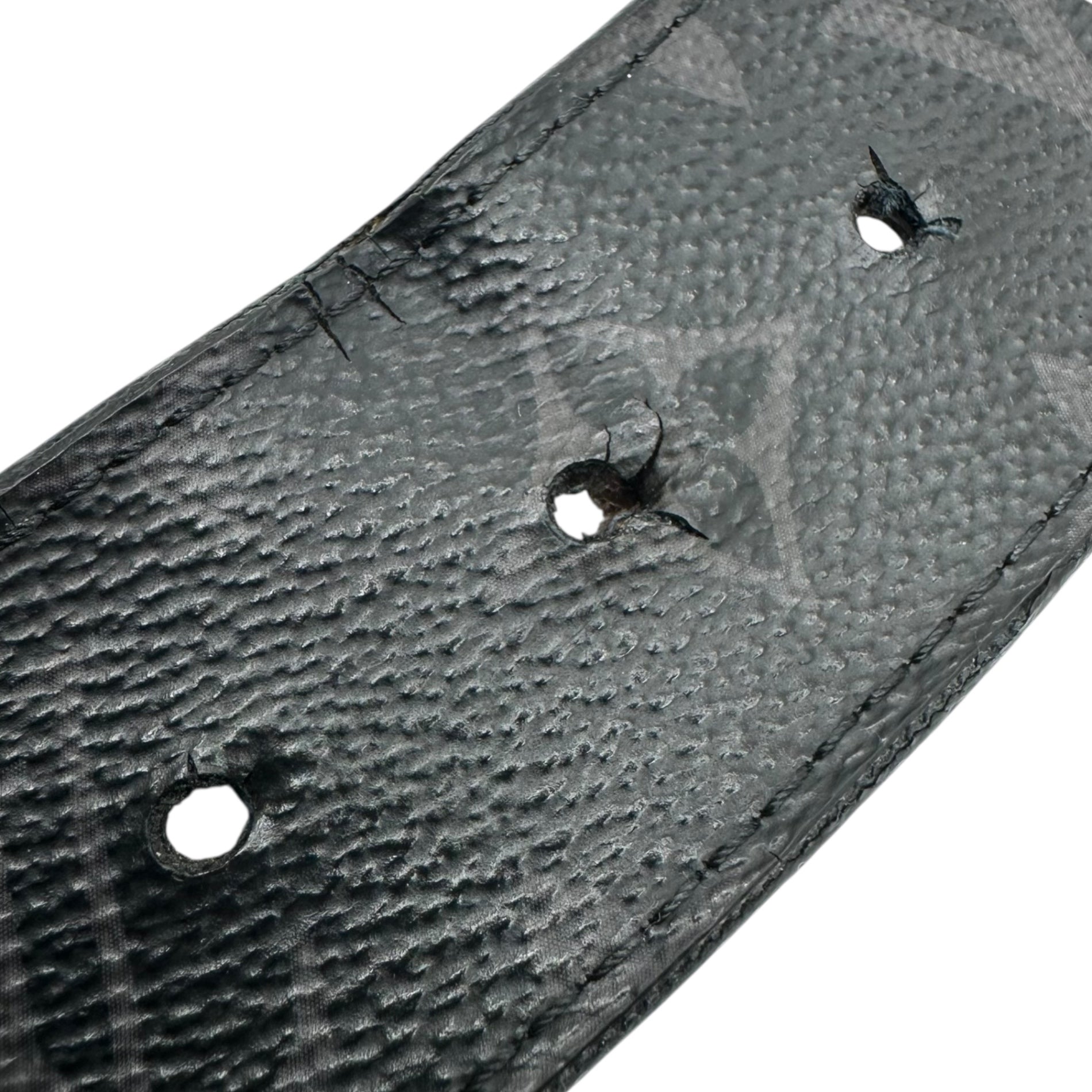 LOUIS VUITTON(ルイヴィトン) Santur LV Initial 40mm Reversible サンチュール LVイニシャル 40mm リバーシブル ベルト M9043 100/40 ブラック 製造番号：AC3197