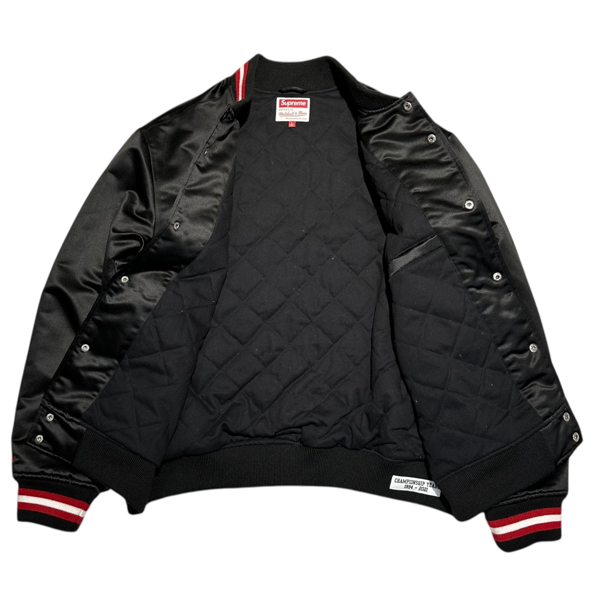 SUPREME×mitchell&ness(シュプリーム×ミッチェルアンドネス) 21SS Satin Varsity Jacket サテン バーシティ ジャケット L ブラック コラボ ブルゾン ロゴ スタジャン