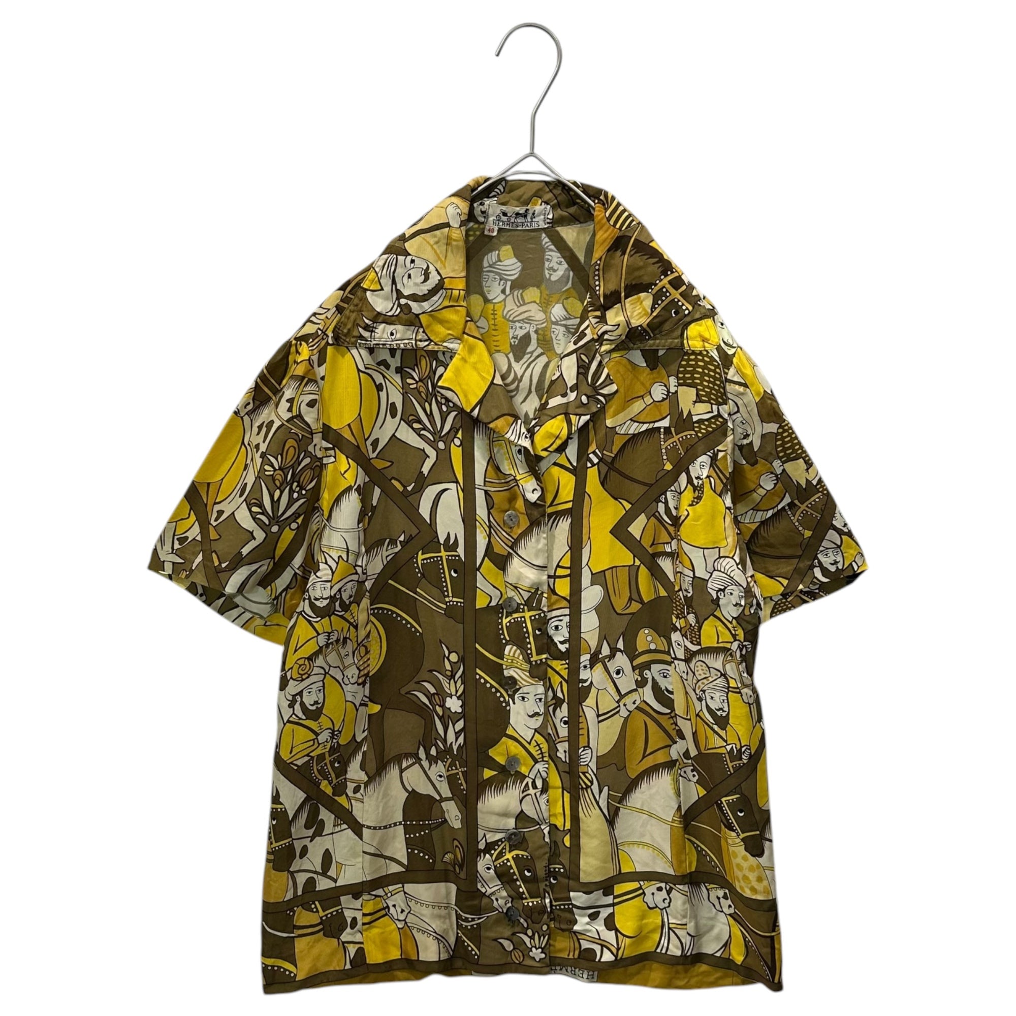 HERMES(エルメス) 1970s–1980s ALI-BABA “Alibaba and the Forty Thieves” Scarf Blouse 70～80年代 アリババ  「アリババと40人の盗賊」 スカーフ ブラウス シャツ 40(L程度) イエロー 1972年誕生の柄 HERMES SPORT レディース合わせ 男性着用可能 ヴィンテージ