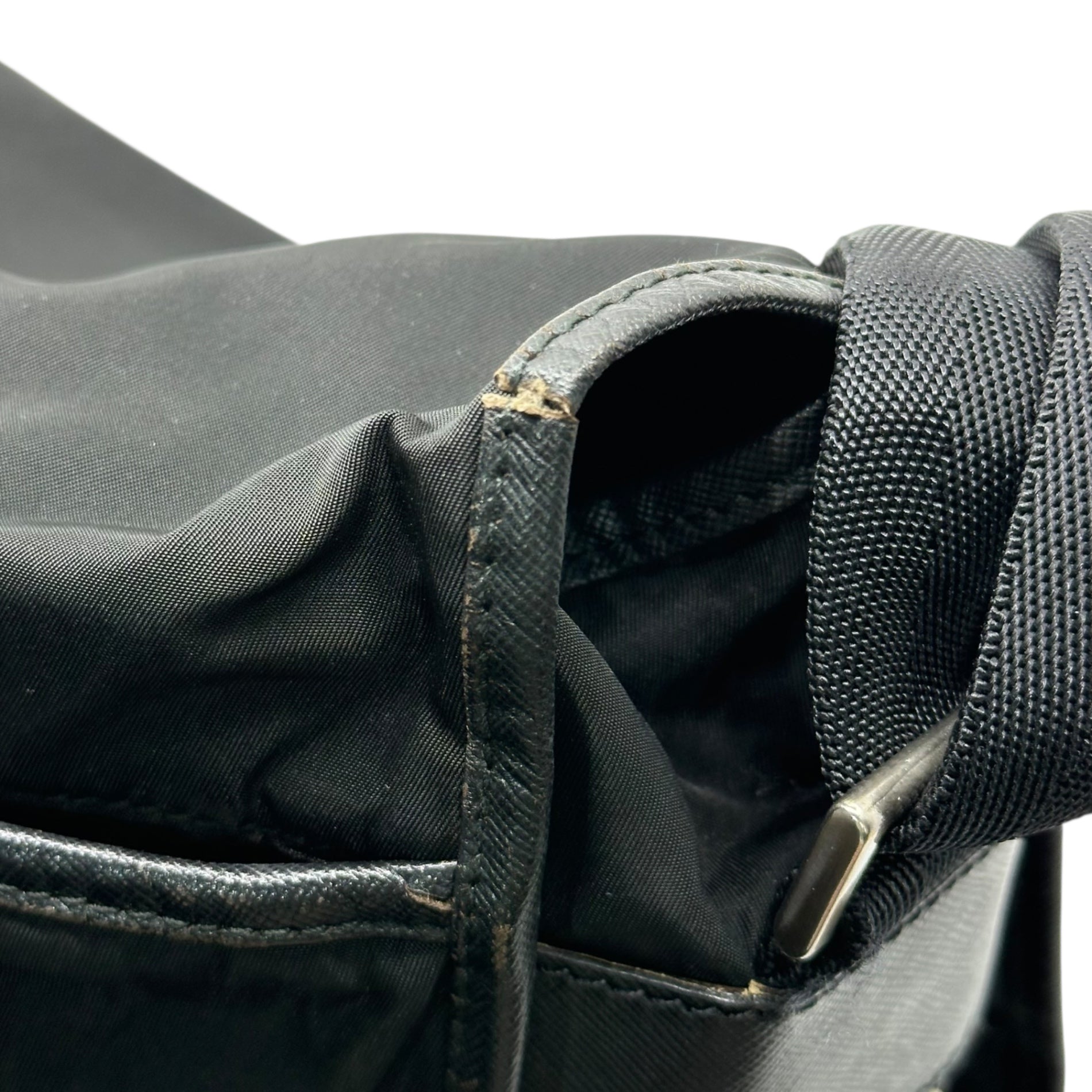 PRADA(プラダ) BORSA A TRACOLLA Messenger Bag ナイロン メッセンジャー バッグ VI158M ブラック ショルダー バッグ