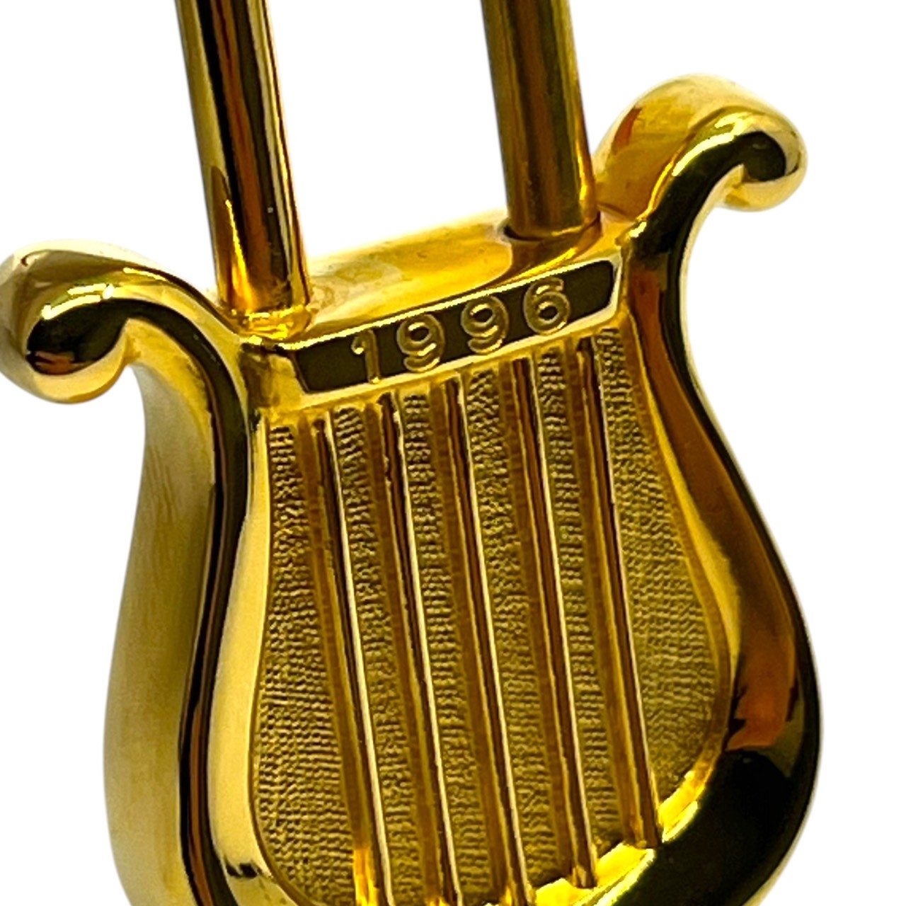 HERMES(エルメス) 1996年限定 La Musique Harp Cadena Charm ハープ カデナ チャーム 年間テーマ 「la Musique」 音楽 ゴールド 箱付 ペンダントトップにも