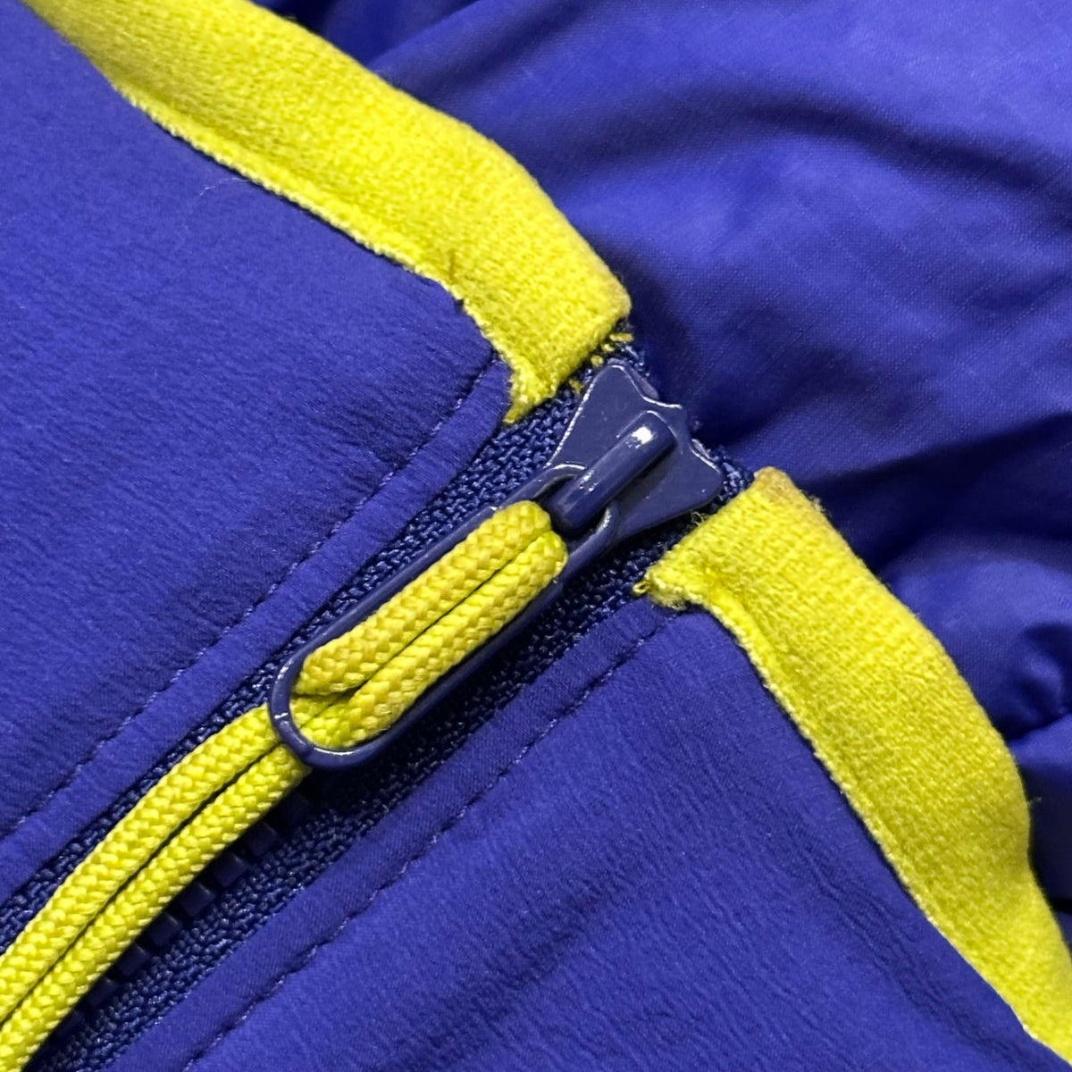 ARC'TERYX(アークテリクス) Atom LT Hoody アトム LT フーディ 10572 52962 L ブルー×イエロー 中綿 ジャケット マウンテンパーカー