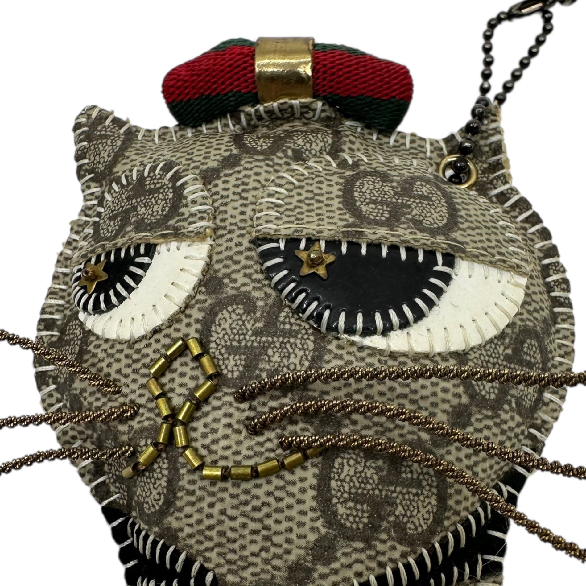 GUCCI(グッチ) GUTTARI GG Supreme Charm ガットリ GG スプリーム チャーム グレー キーホルダー ファー