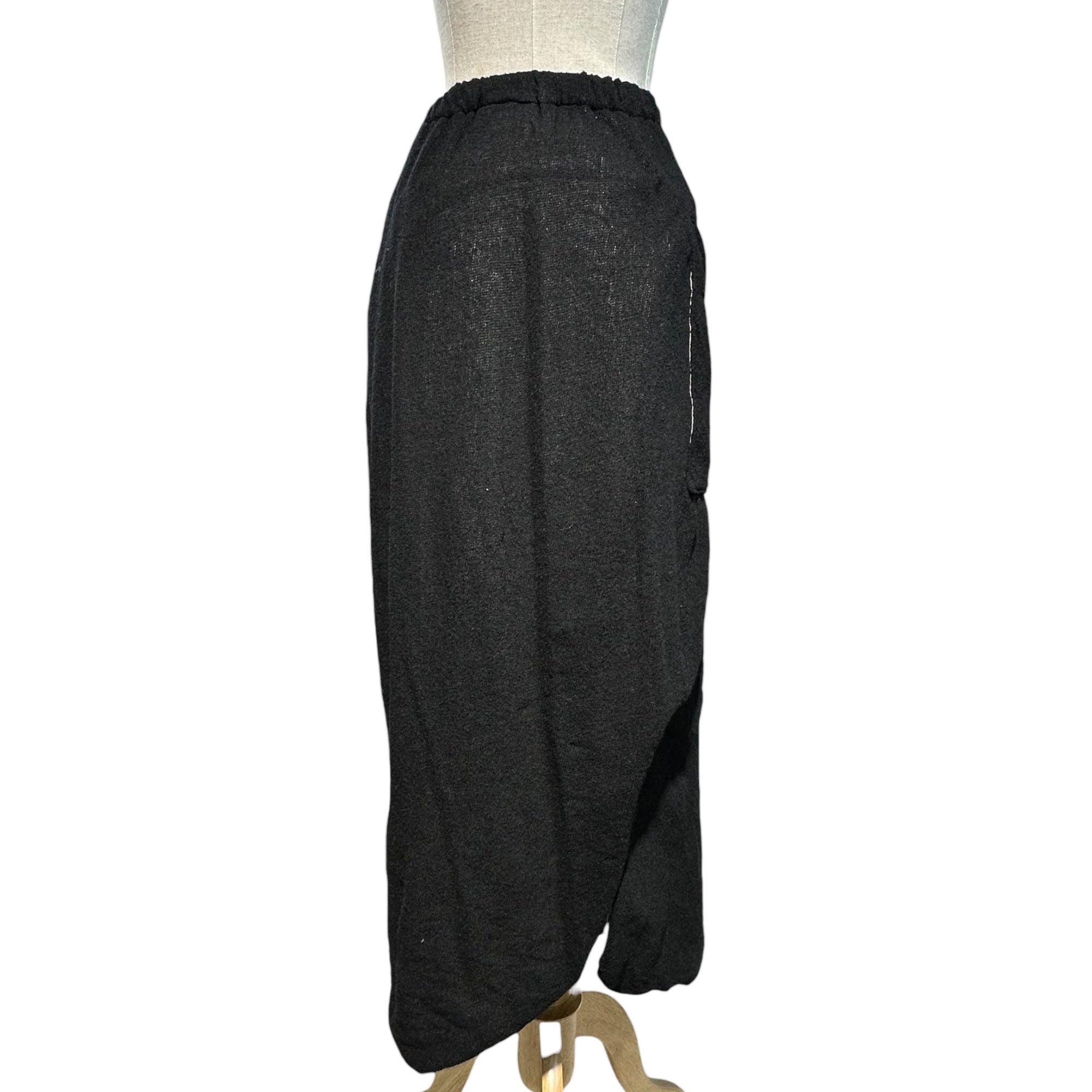 HAI SPORTING GEAR ISSEY MIYAKE(ハイスポルティングギア イッセイミヤケ) Vintage Knit Slit Long Skirt ヴィンテージ ニット スリット ロング スカート A-110 955548 FREE ブラック