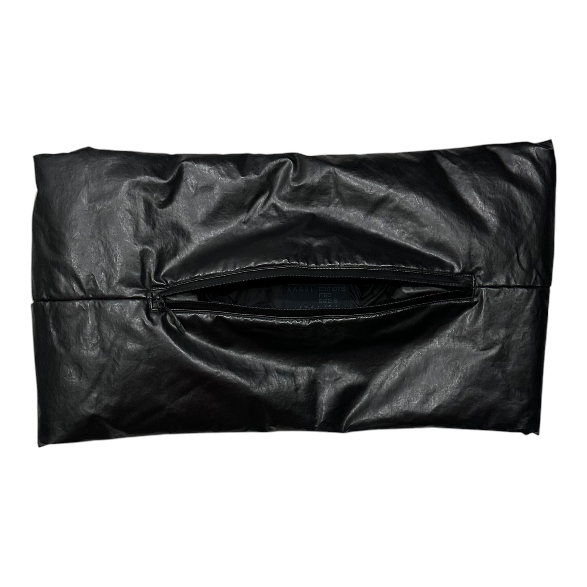 Kassl Editions(カッスルエディションズ) Large Crossbody Bag ラージ クロスボディ バッグ ブラック 斜め掛け