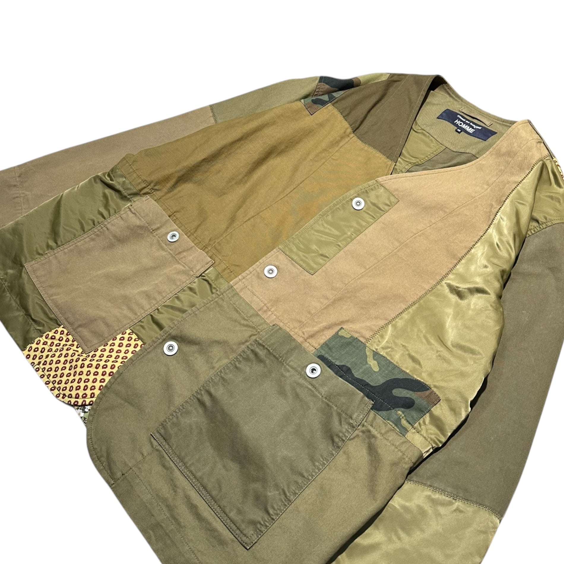 COMME des GARCONS HOMME(コムデギャルソンオム) 25SS Cotton Oxford Multi Fabric Khaki/mix Jacket コットン オックスフォード 異素材 カーキ ミックス ジャケット ノーカラー HO-J017 M カーキ AD2024 参考定価97,900円(税込)