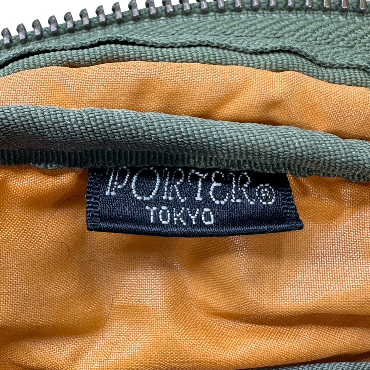 【美品】廃盤品　PORTER タンカー ポーターショルダーバッグ　コブラバックル レア 廃盤品 PORTER コブラバックル ポーター タンカー ボディ