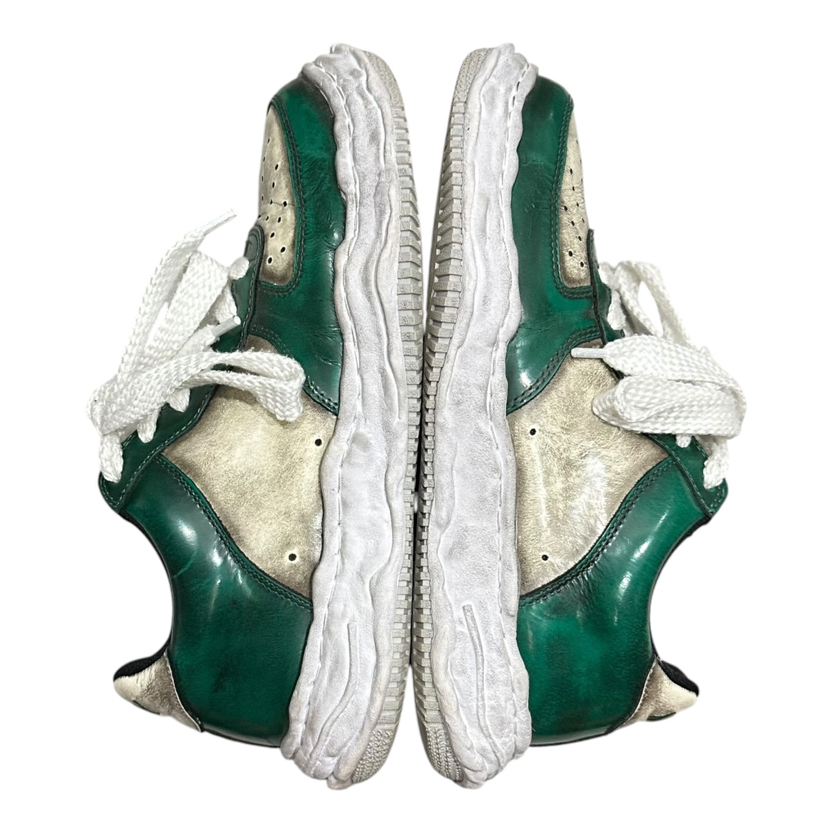 Maison MIHARA YASUHIRO(メゾンミハラヤスヒロ) WAYNE LOW brushed pat アドバン加工 ローカット スニーカー A09FW711 44 グリーン×ホワイト