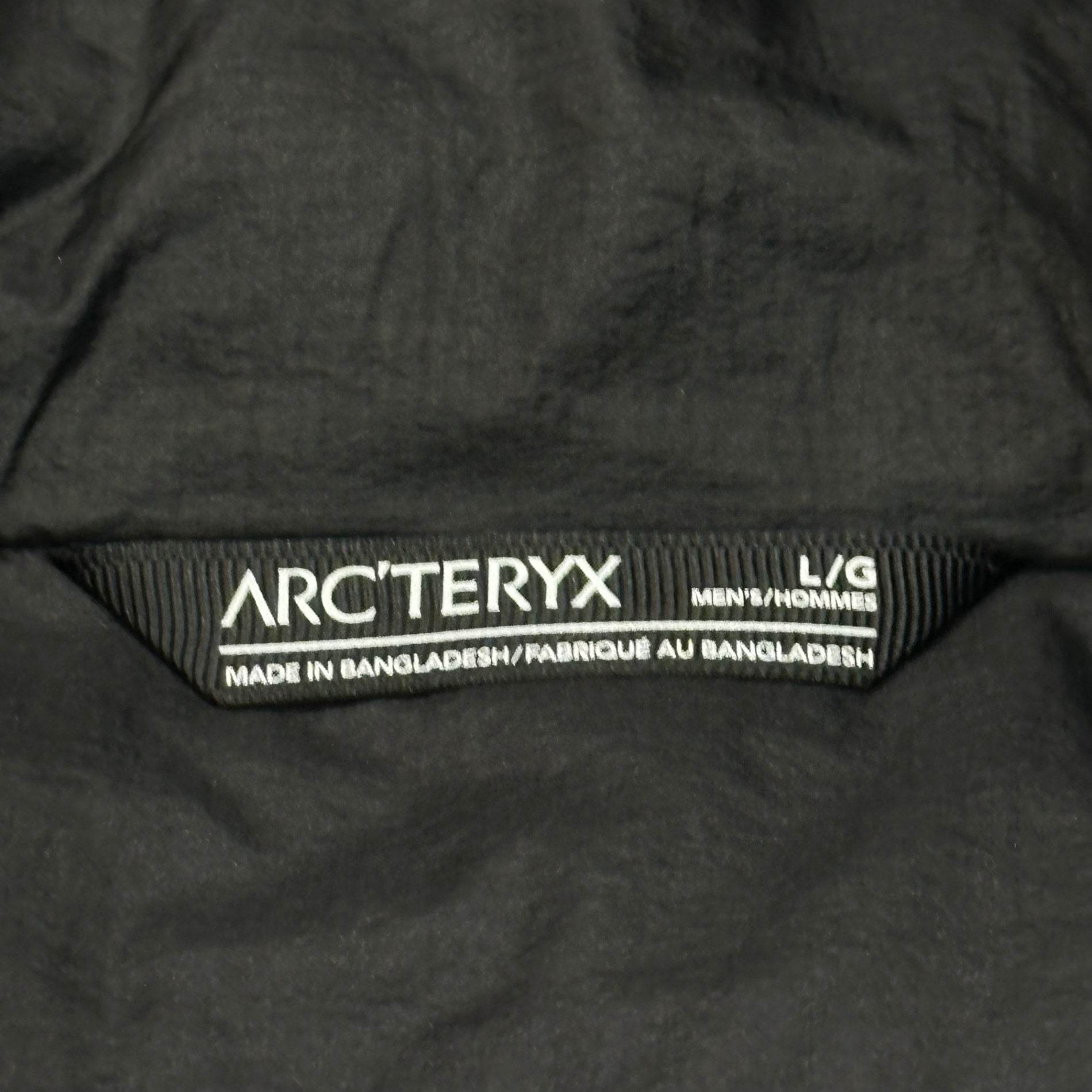 ARC'TERYX(アークテリクス) ATOM LT HOODY MEN'S アトム フーディ 中綿 24477-117560 L ブラック