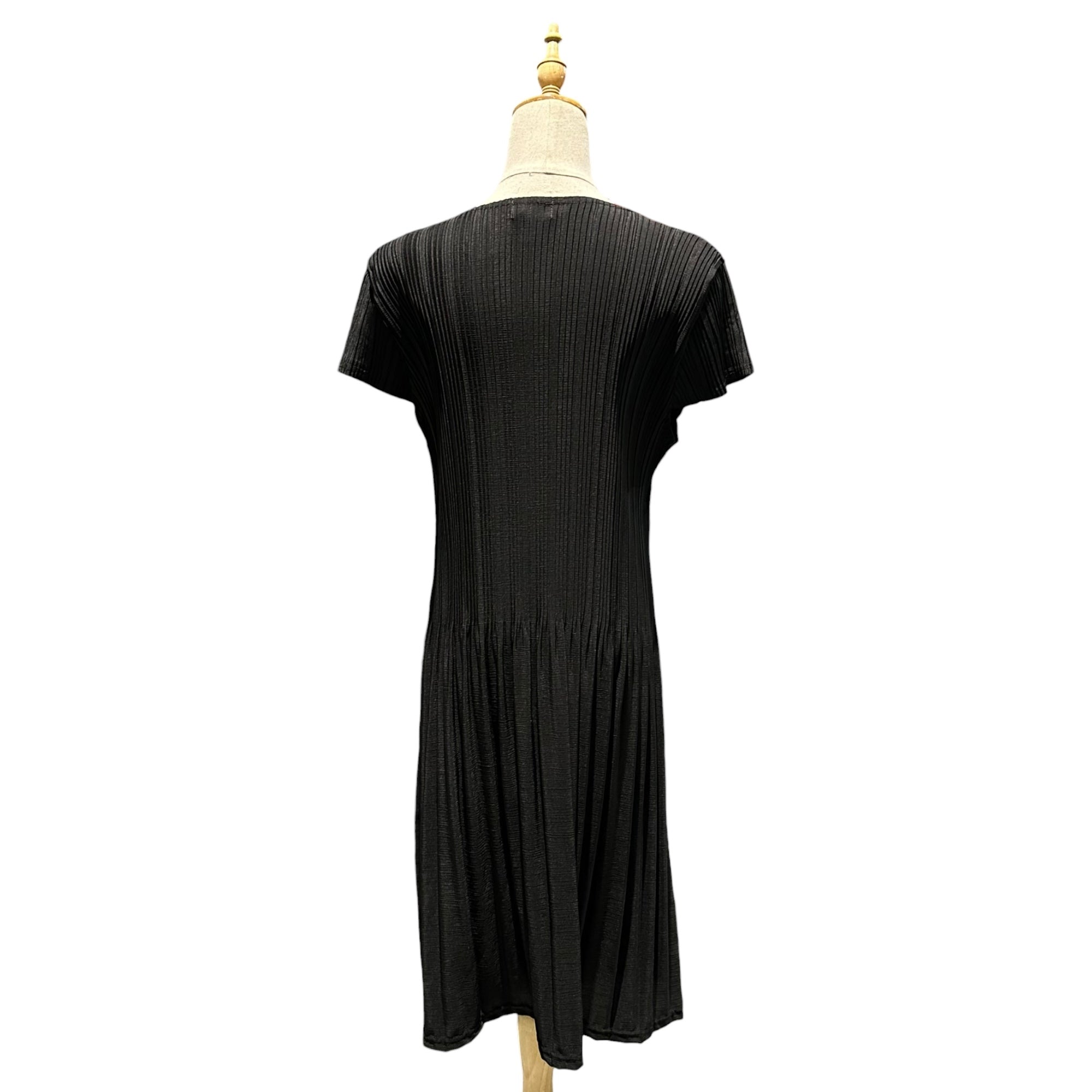 ISSEY MIYAKE(イッセイミヤケ) 2005SS Floral Corsage French Sleeves Pleated dress フラワー コサージュ フレンチスリーブ プリーツ ワンピース IF52JF047 01 ブラック 00's