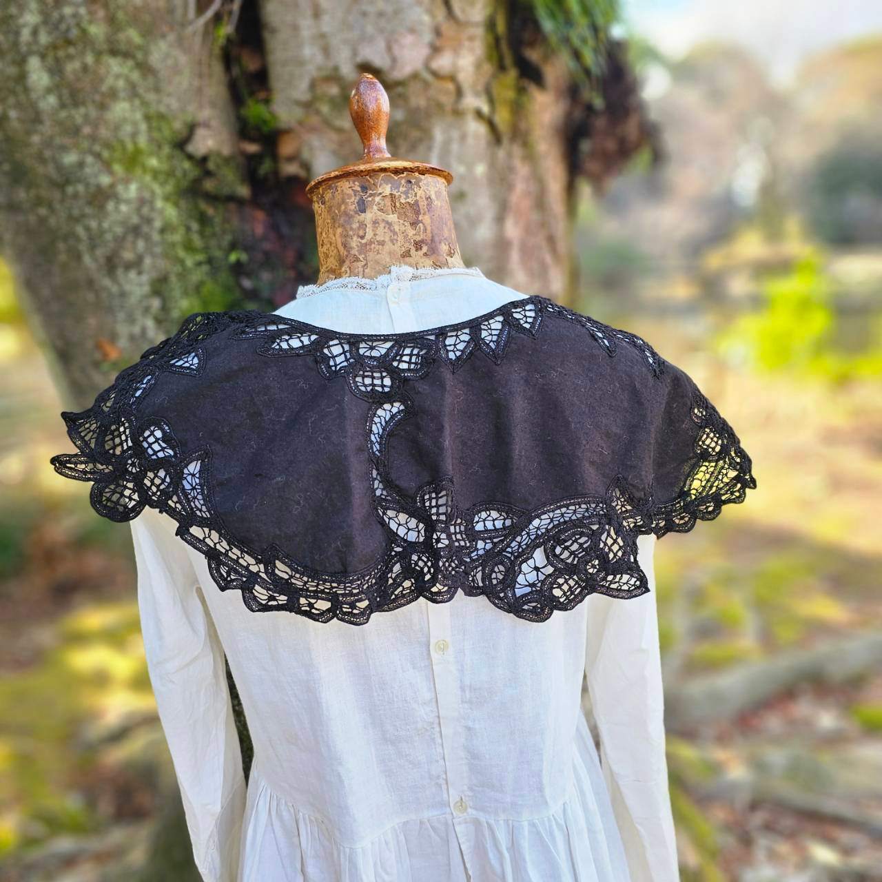 Euro vintage(ヨーロッパヴィンテージ) big batten lace collar バテンレースの大きなバテンレースのつけ襟 未使用に近い/後染め加工 ブラック