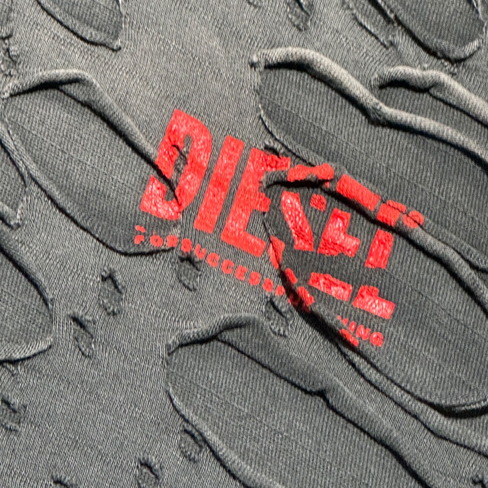 DIESEL(ディーゼル) T-CRANE-LS-HOOD デストロイ コットン フーディ  A16173 L ブラック プルオーバー パーカー ダメージ加工 ロゴ