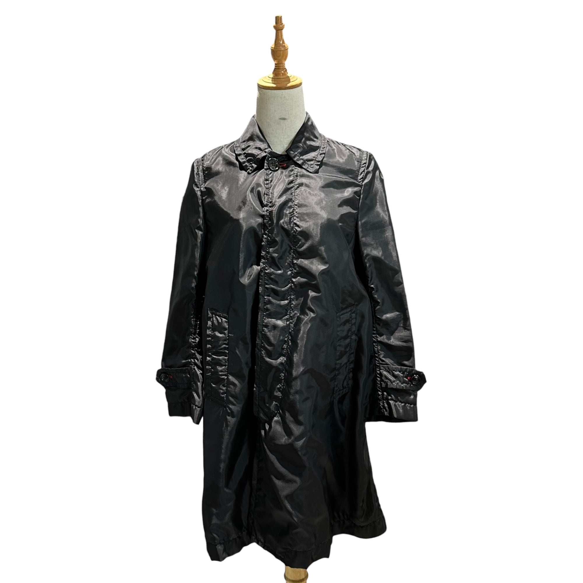 tricot COMME des GARCONS(トリココムデギャルソン) 12SS Inner Stripe × Floral Embroidery Polyester Coat インナー ストライプ × 花 刺繍 ポリ 比翼 コート TI-C003 S ブラック AD2011