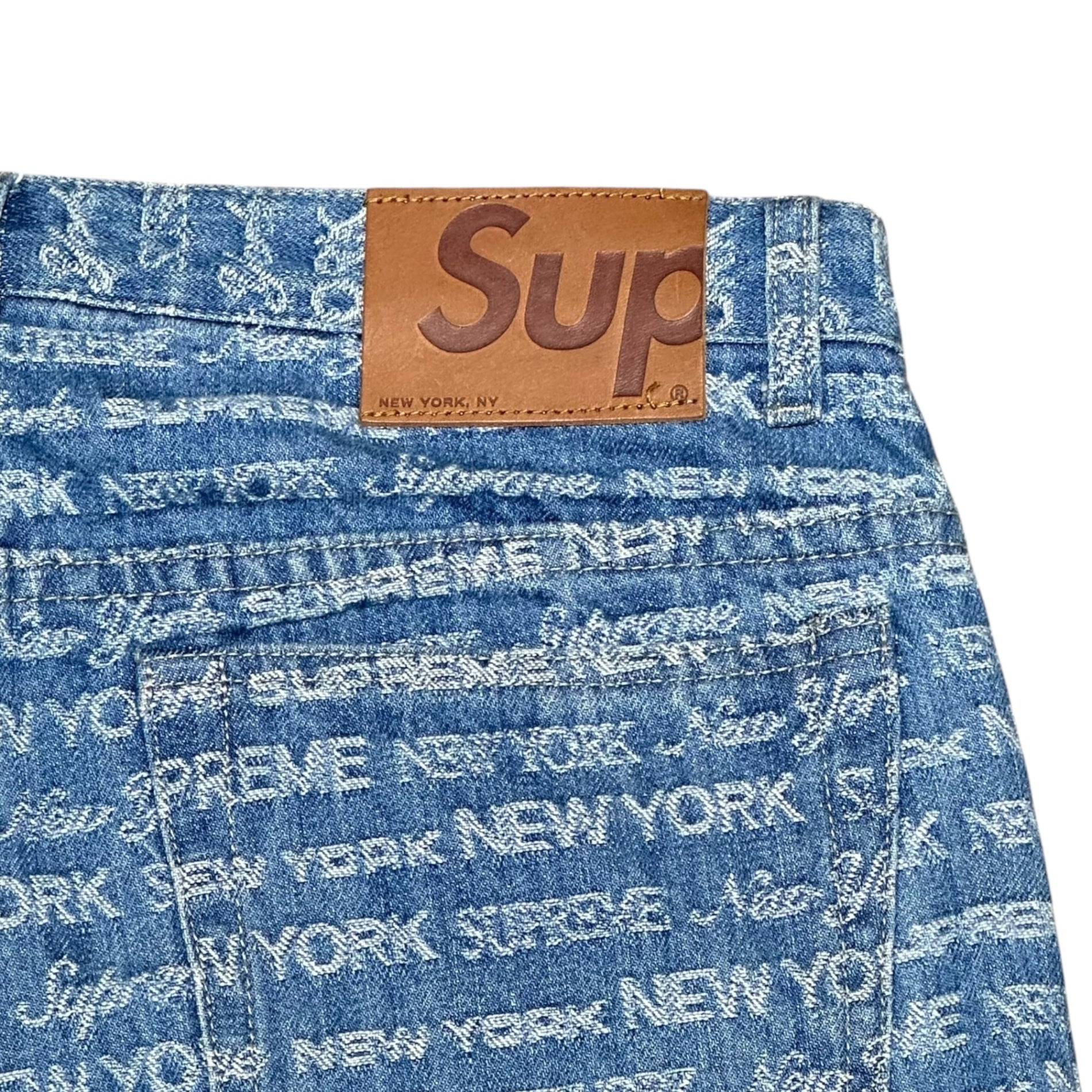 SUPREME(シュプリーム) 22AW Multi Type Jacquard Regular Jean マルチタイプ ジャカード レギュラー ジーンズ 30 ライトインディゴ 22FW ロゴ デニム パンツ