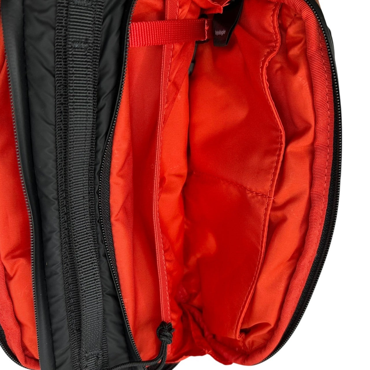 Topologie(トポロジー) Bottle Sacoche M 【バッグ単体】 ボトル サコッシュ 33-65-0158-433 M ブラック ショルダー バッグ