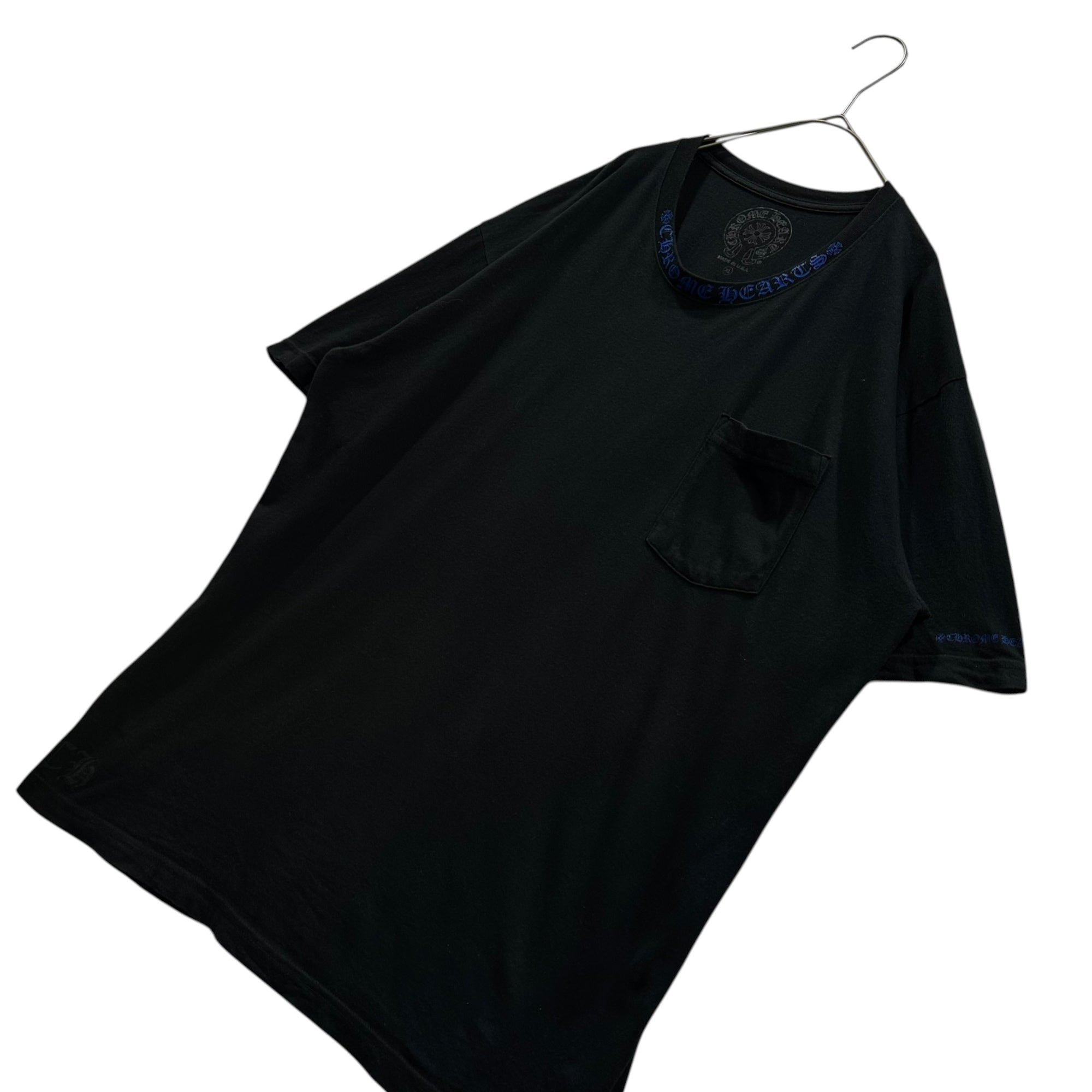 CHROME HEARTS(クロムハーツ) NECK LOGO S/S TEE ネック ロゴ 半袖 Tシャツ XL ブラック×ブルー 408129111******01D クロムハーツジャパン