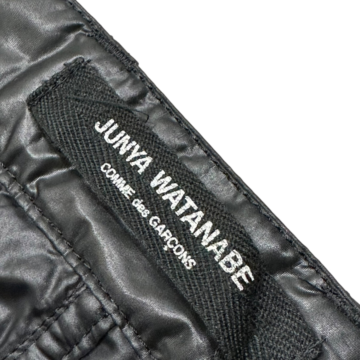 JUNYA WATANABE COMME des GARCONS(ジュンヤワタナベコムデギャルソン) 2004AW Padded Tapered Polyester Pants 中綿 テーパード ポリ パンツ JN-P061 S ブラック AD2004 00s アーカイブ