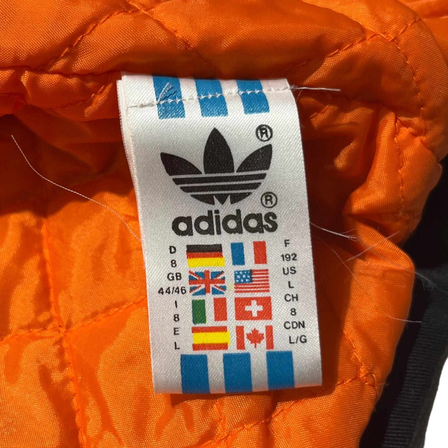 adidas(アディダス) 90's back logo hooded jacket バックロゴ フーデット ジャケット L ブラック×オレンジ 万国旗タグ　90年代