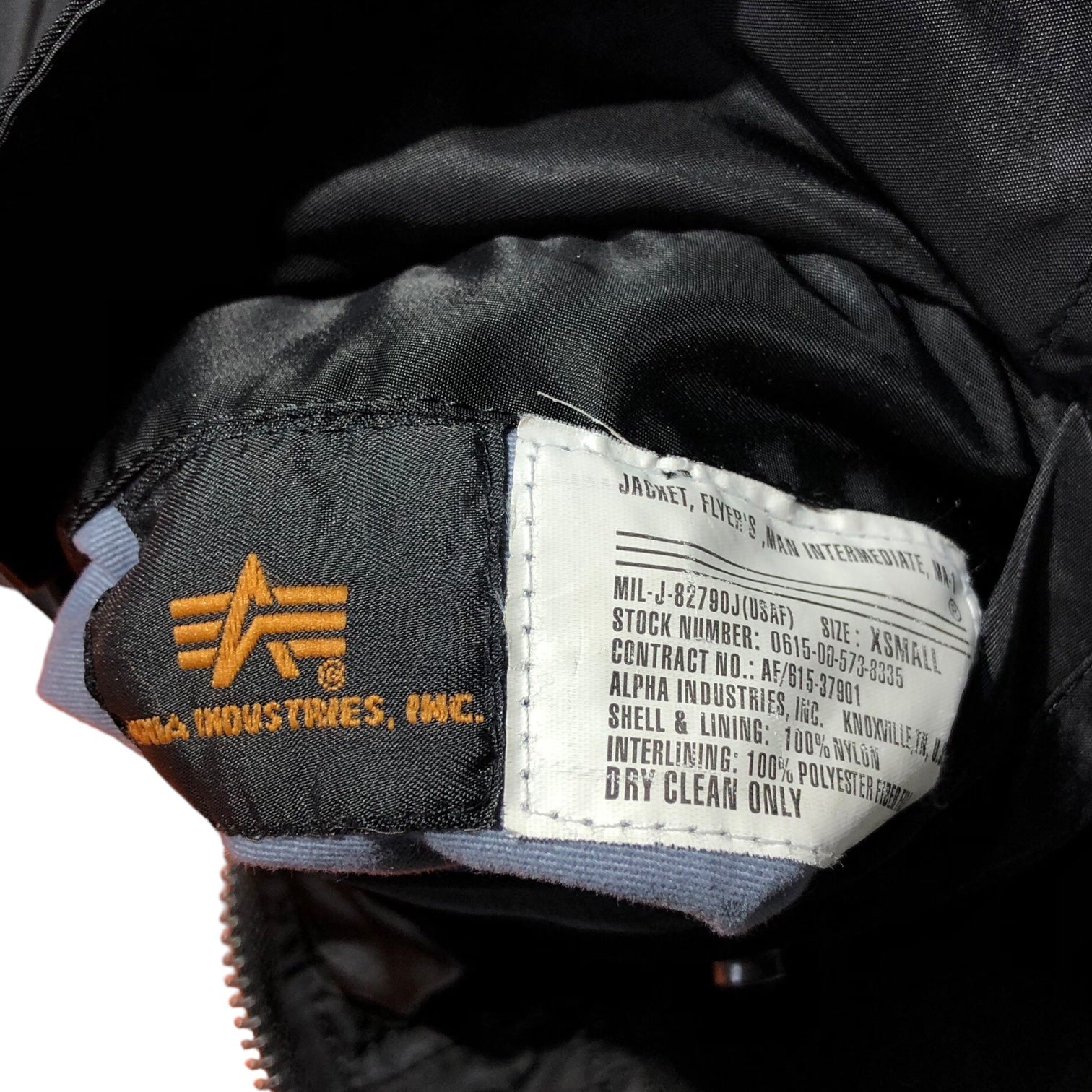 ALPHA INDUSTRIES(アルファ インダストリーズ) MA-1 flight jacket フライト ジャケット 0615-00-573-8335 XS ブラック ミリタリー　ボンバー