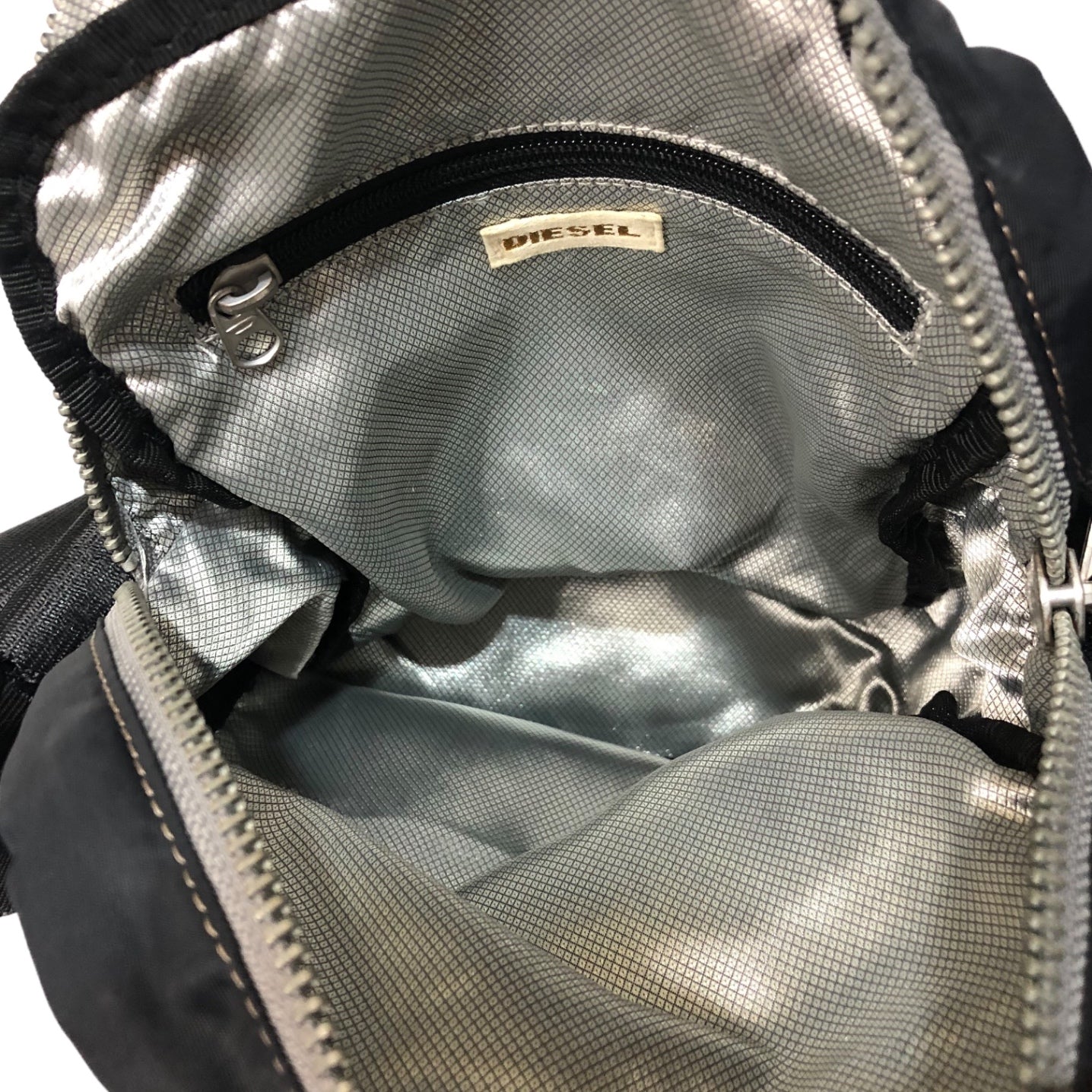 DIESEL(ディーゼル) 00's Archive nylon shoulder bag ナイロン ショルダー バッグ ブラック Y2K サコッシュ テック