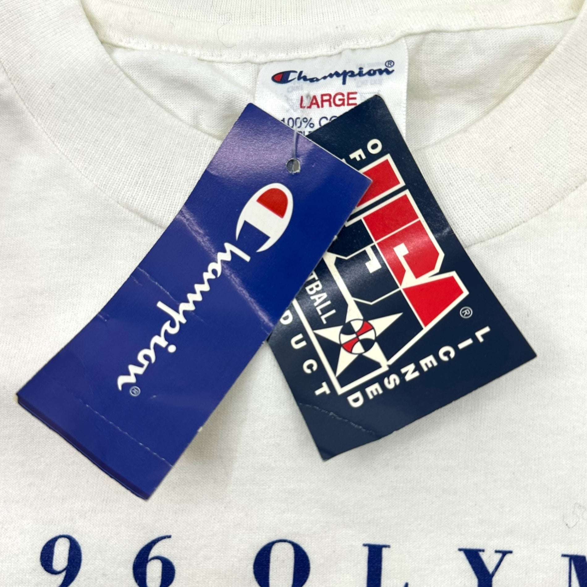 VINTAGE(ヴィンテージ) 1996 OLYMPIC CHAMPIONS DREAM TEAM USA T-SHIRT オリンピック チャンピオンズ ドリーム チーム アメリカ Tシャツ L ホワイト×マルチカラー CHAMPIONボディ デッドストック 90年代