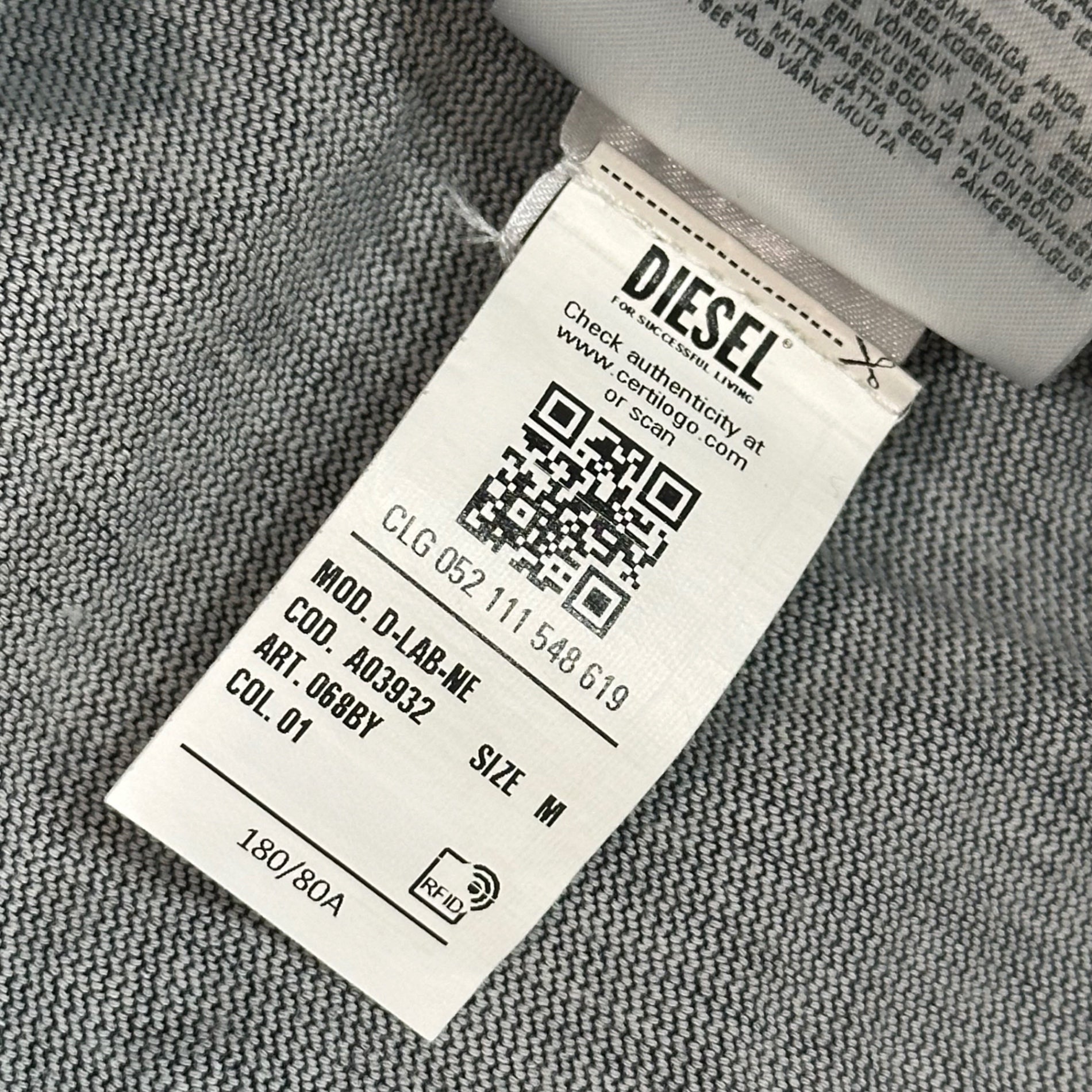DIESEL(ディーゼル) 23SS D-LAB-NE JOGG JEANS フロッキー ロゴ 総柄 プリント デニム ジョグ パンツ A03932 038BY M ネイビー ジョガー