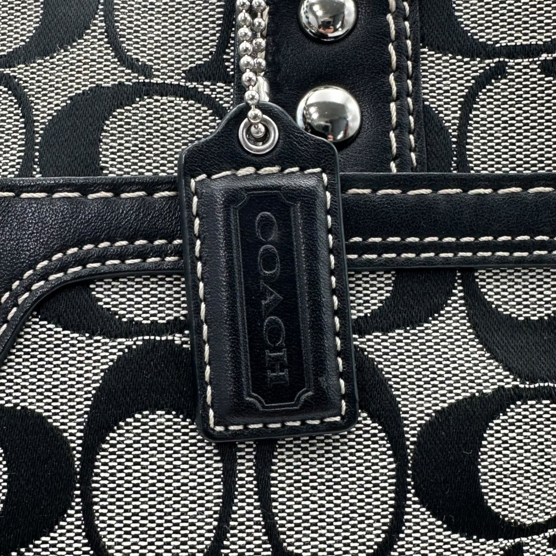 COACH(コーチ) Signature Turnlock Canvas Leather Tote Bag シグネチャー ターンロック キャンバス レザー トート バッグ F13973 グレー×ブラック ハンド