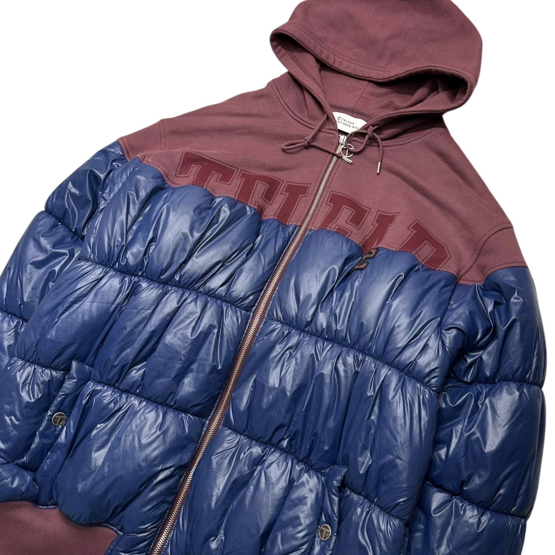 TELFAR(テルファー) Insulated Docking Zip-Up Hoodie 中綿 ドッキング ジップアップ パーカー フーディ fw20-pf-03-0xbl FREE バーガンディ×ブルー