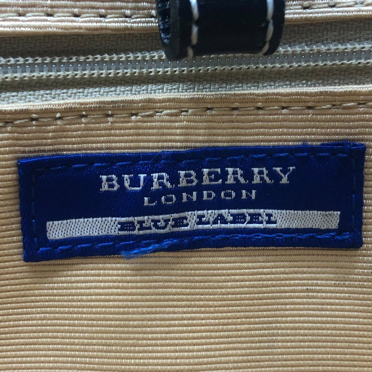 BURBERRY BLUE LABEL(バーバリーブルーレーベル) サイド ノバチェック キャンバス レザー ハンド バッグ ZA440-635-09 ネイビー×ブラック×ベージュ トート 鞄