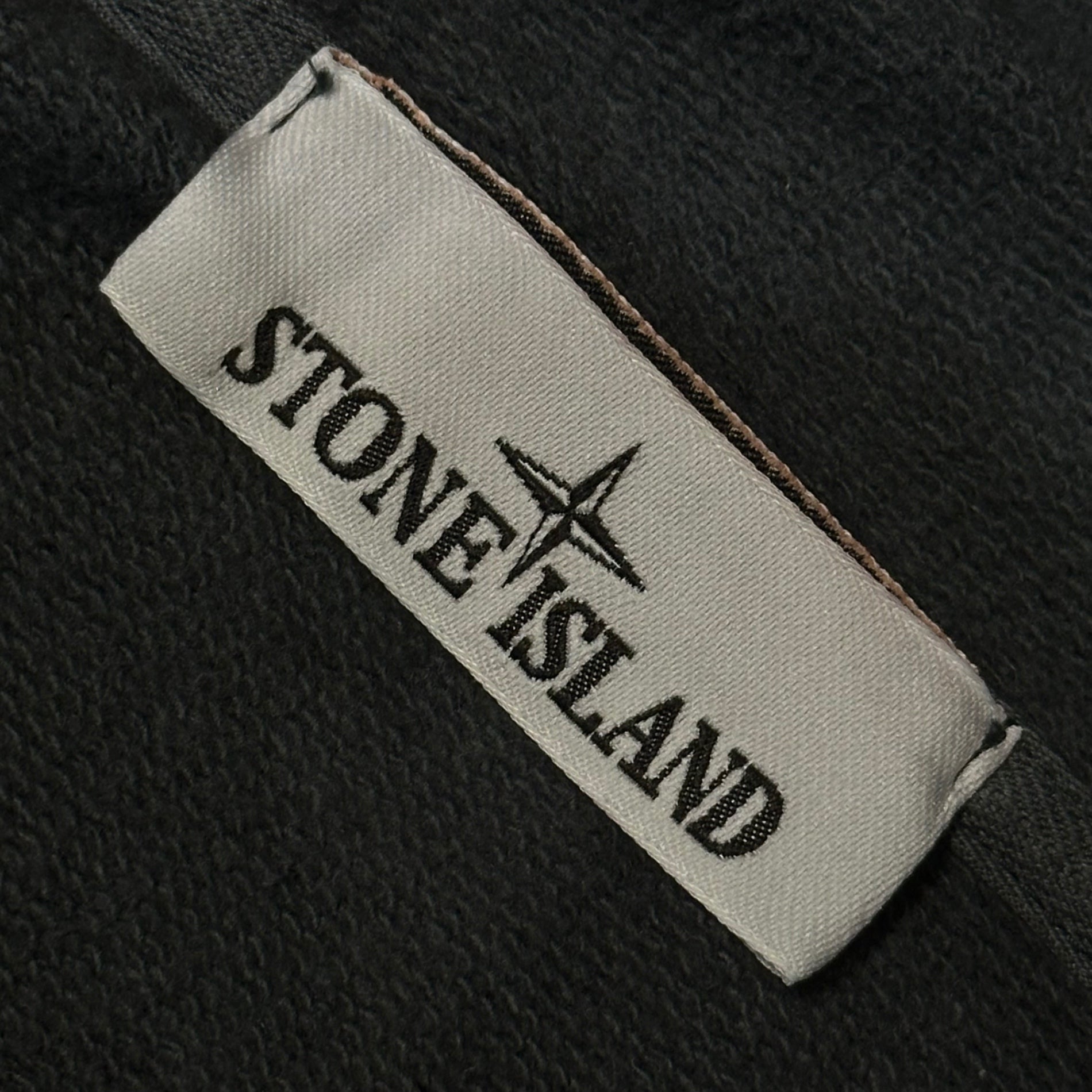 STONE ISLAND(ストーンアイランド) 2023AW Brushed Cotton Pullover Hoodie 裏毛 コットン プルオーバー パーカー 791561720 L グレー