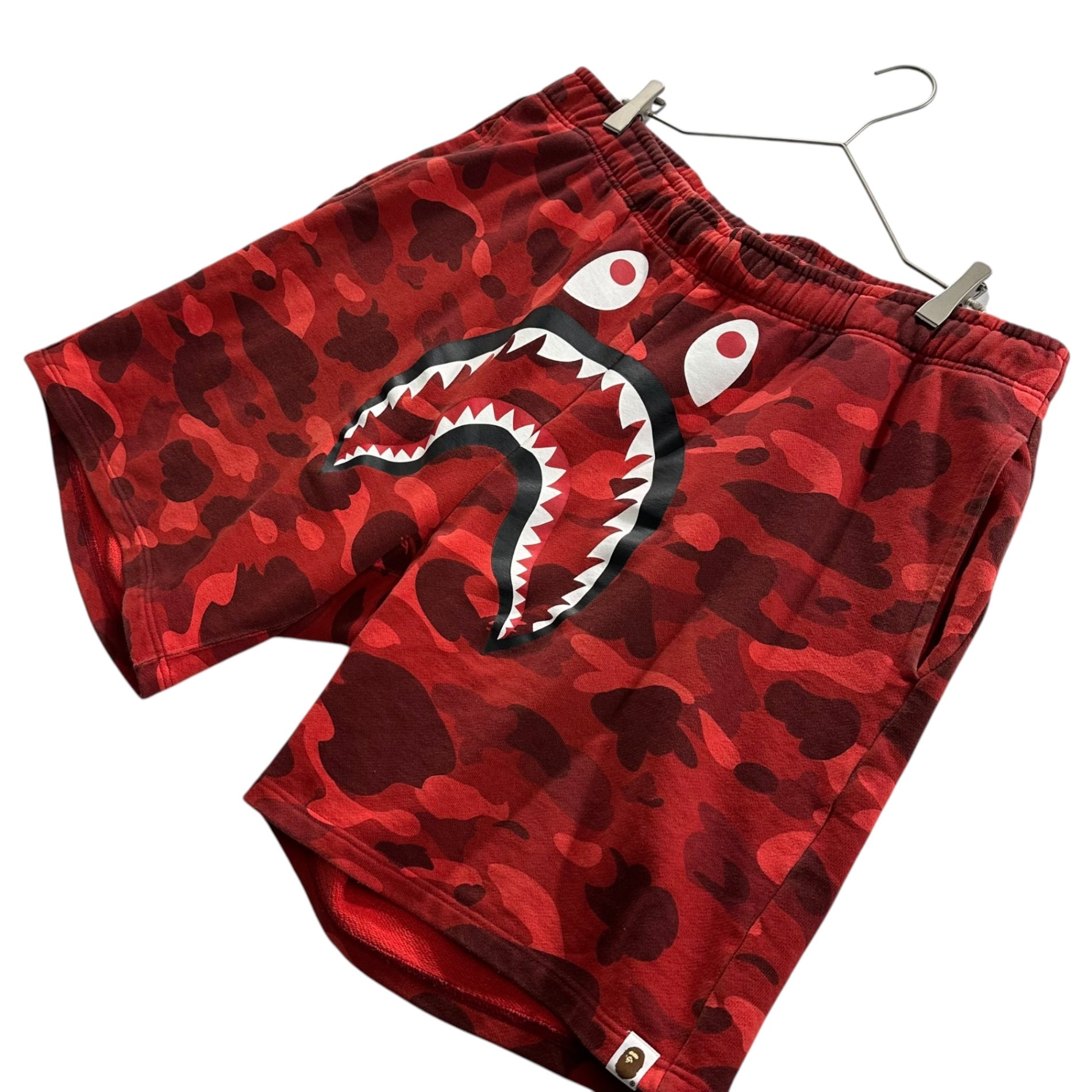 A BATHING APE(アベイシングエイプ) CAMO SHARK SWEAT SHORTS カモ