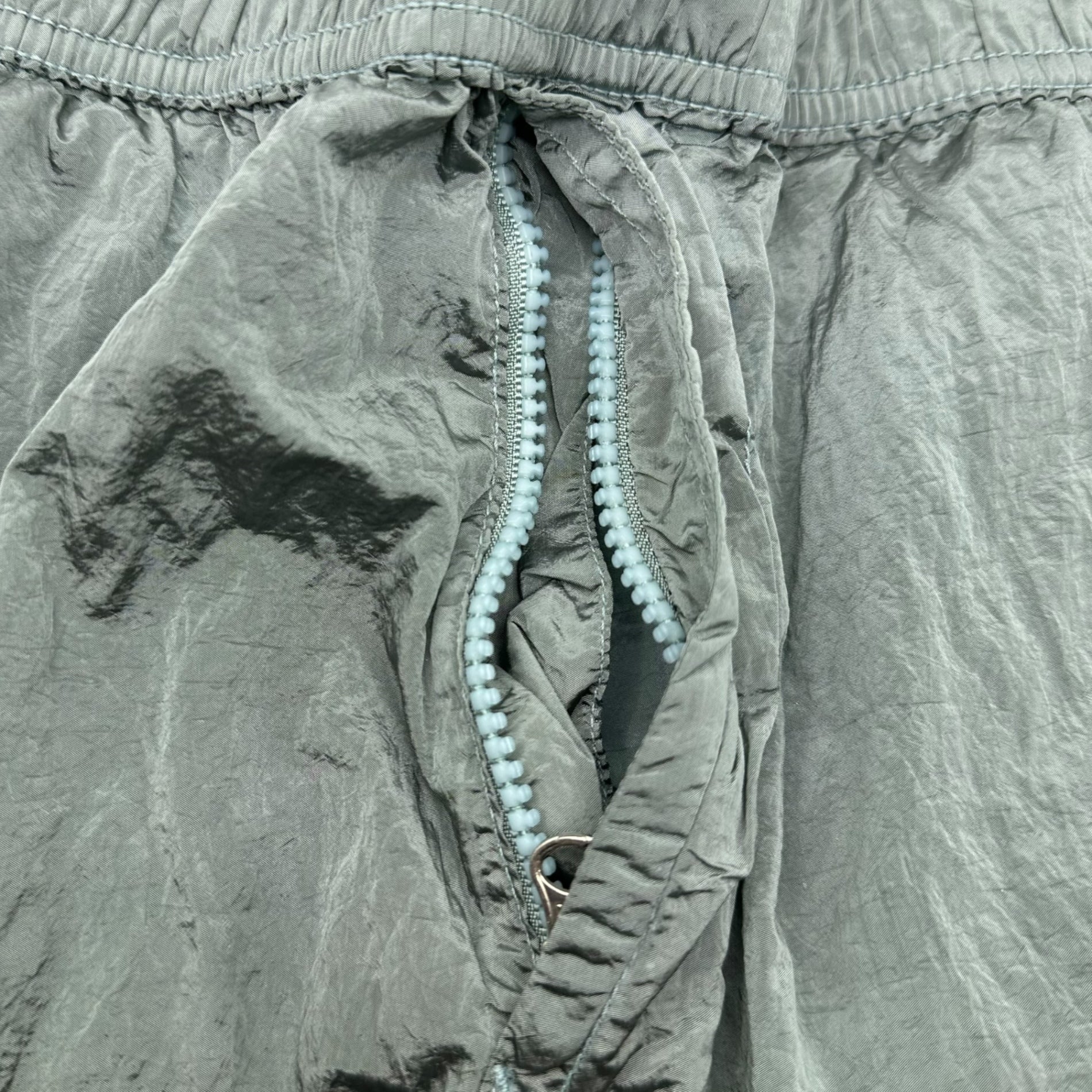 STONE ISLAND(ストーンアイランド) 23AW NYLON METAL IN ECONYLON PANTS ナイロンメタル ナイロン パンツ 781531019 W34 ミントグリーン トラック パンツ
