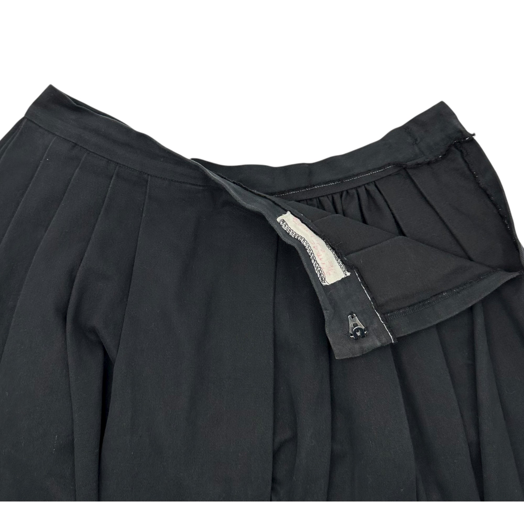 Euro vintage(ヨーロッパヴィンテージ) thick cotton black long skirt コットンの肉厚地なクラシカルロングスカート 表記無し(M~L程度) ブラック