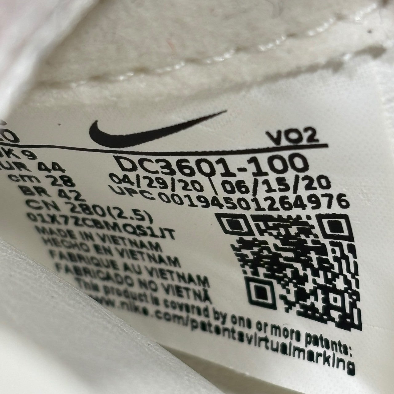 NIKE × COMME des GARÇONS(ナイキ × コムデギャルソン) Mid Air Force 1 エアフォースワン ミッドカット スニーカー DC3601-100 28.0cm ホワイト