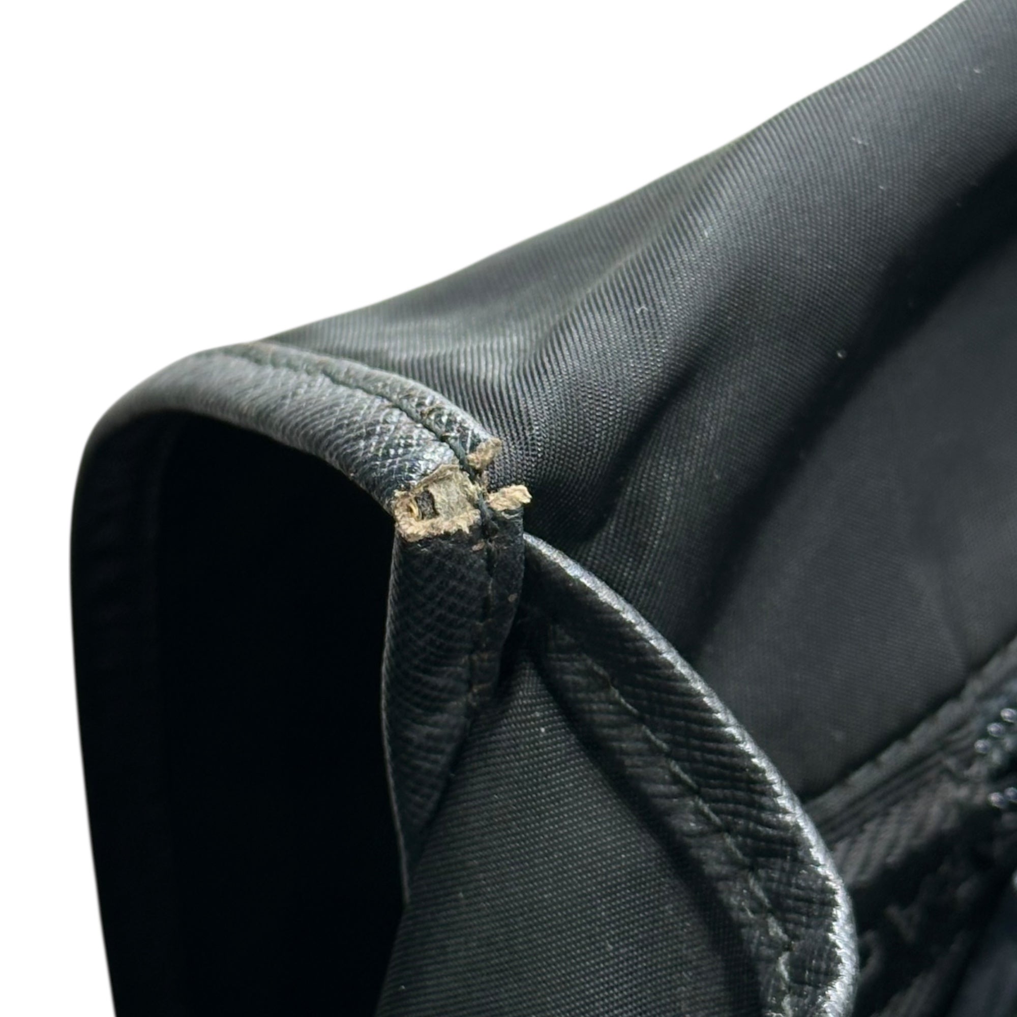 PRADA(プラダ) BORSA A TRACOLLA Messenger Bag ナイロン メッセンジャー バッグ VI158M ブラック ショルダー バッグ