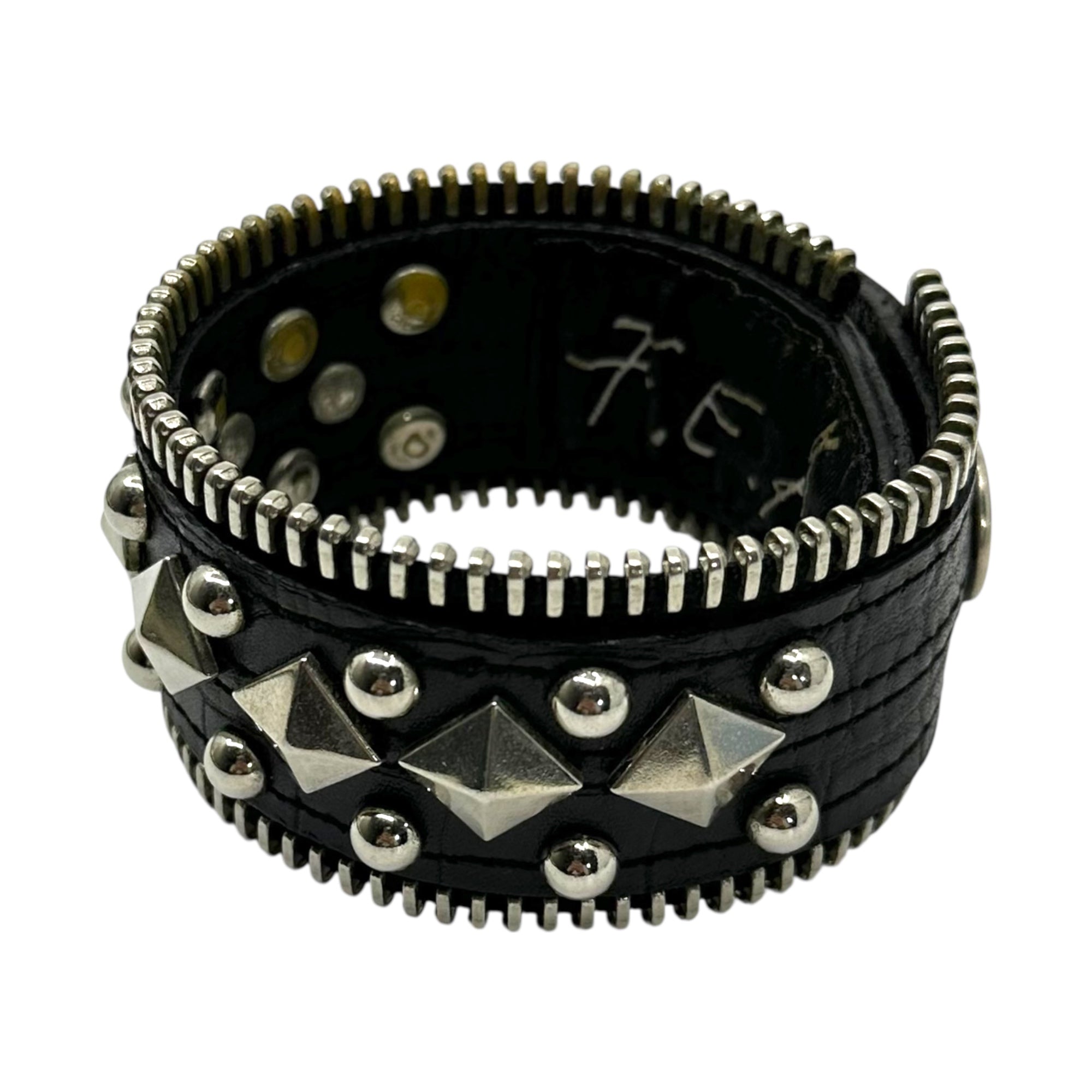 F.E.A.R(フィアー) Studded Zipper Leather Bracelet スタッズ ジップ レザー ブレスレット ブラック