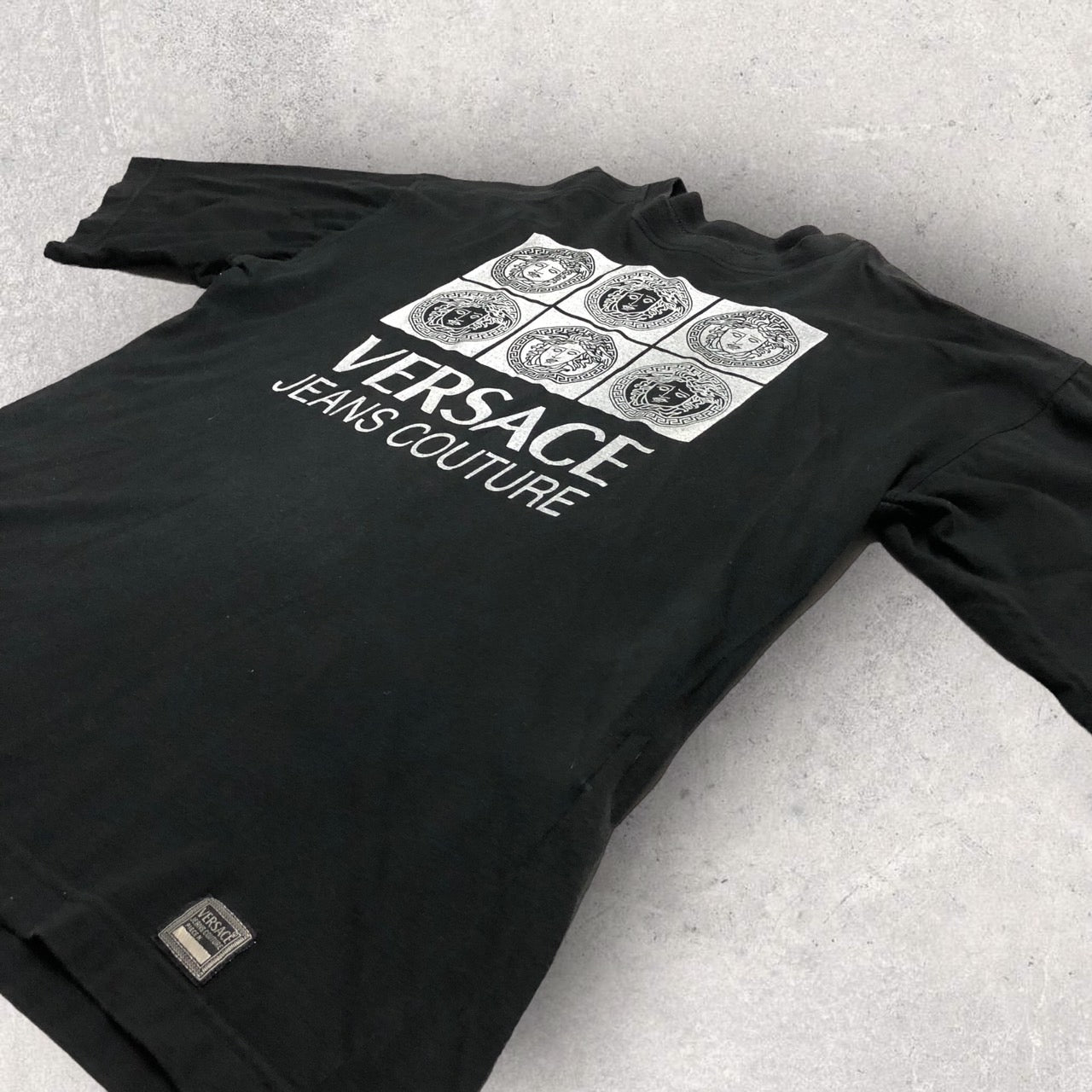 VERSACE(ヴェルサーチ) メデューサロゴTシャツ ブラック S