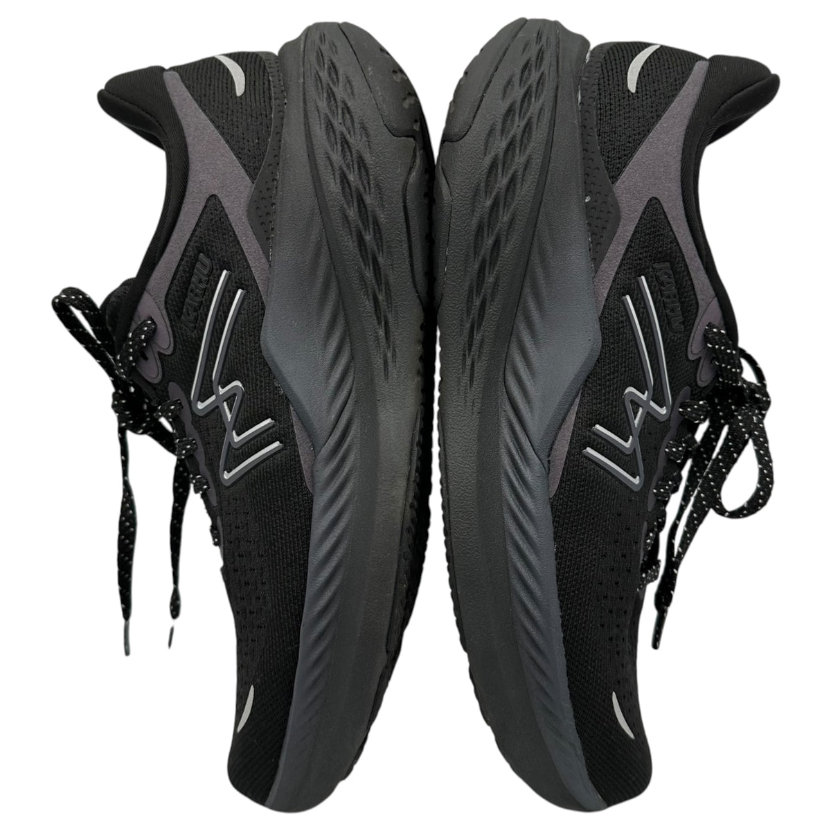 KARHU(カルフ) Mestari Run 1.5 メスタリラン 1.5 F105010 27cm ブラック スニーカー