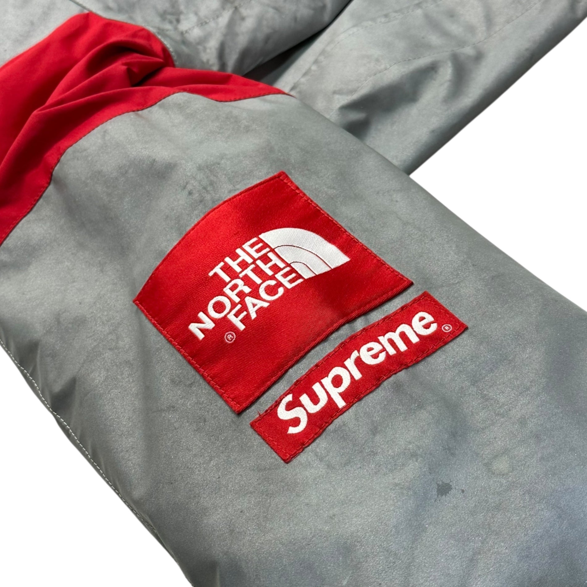 SUPREME × THE NORTH FACE(シュプリーム × ザ ノースフェイス) 13SS Reflective 3M Mountain Parka リフレクティブ マウンテンパーカー NP01300 S シルバー×レッド ジャケット